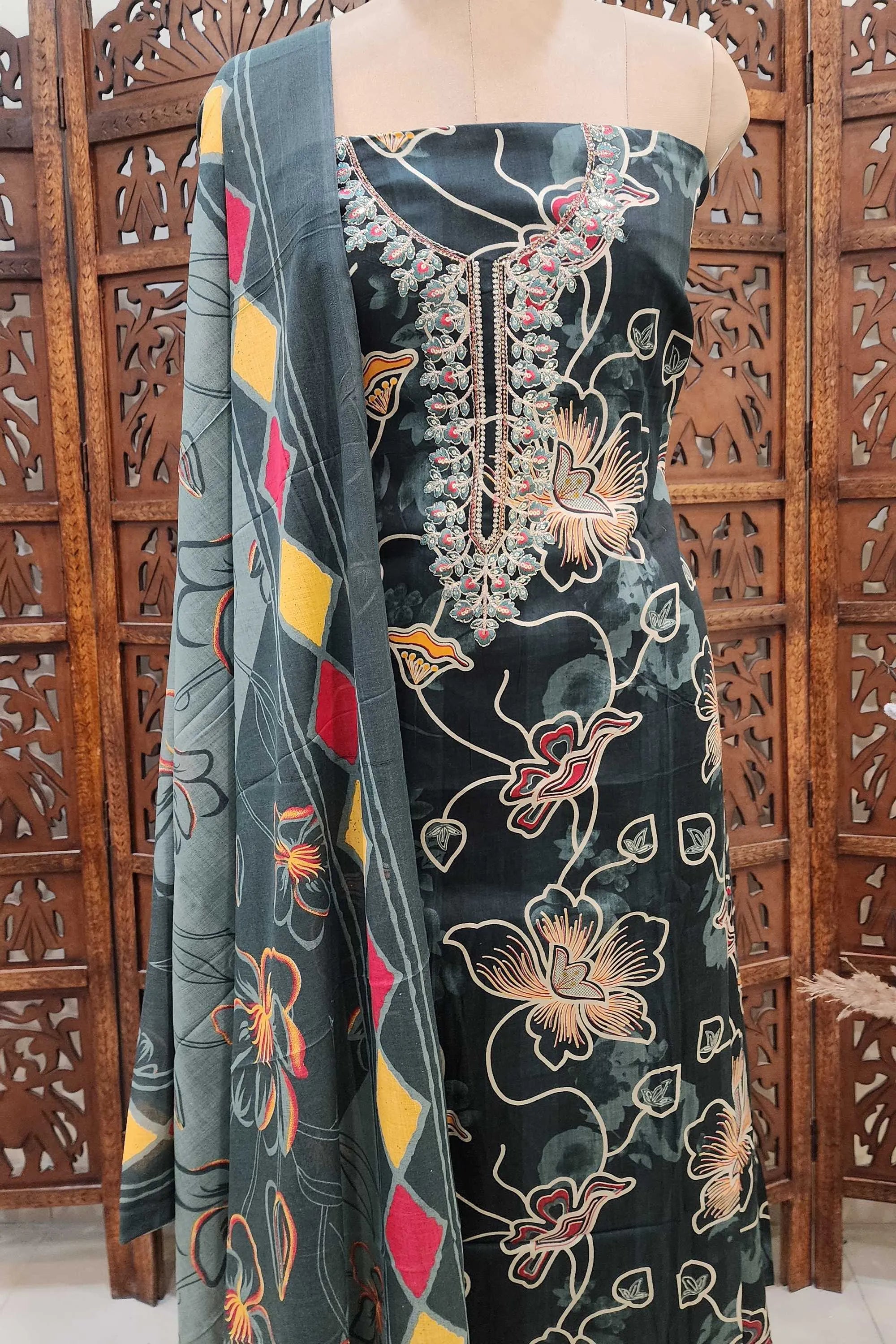 Women Dark Green & Yellow Floral Printed Pure Cotton Unstitched Dress Material with Embroidered Neckline