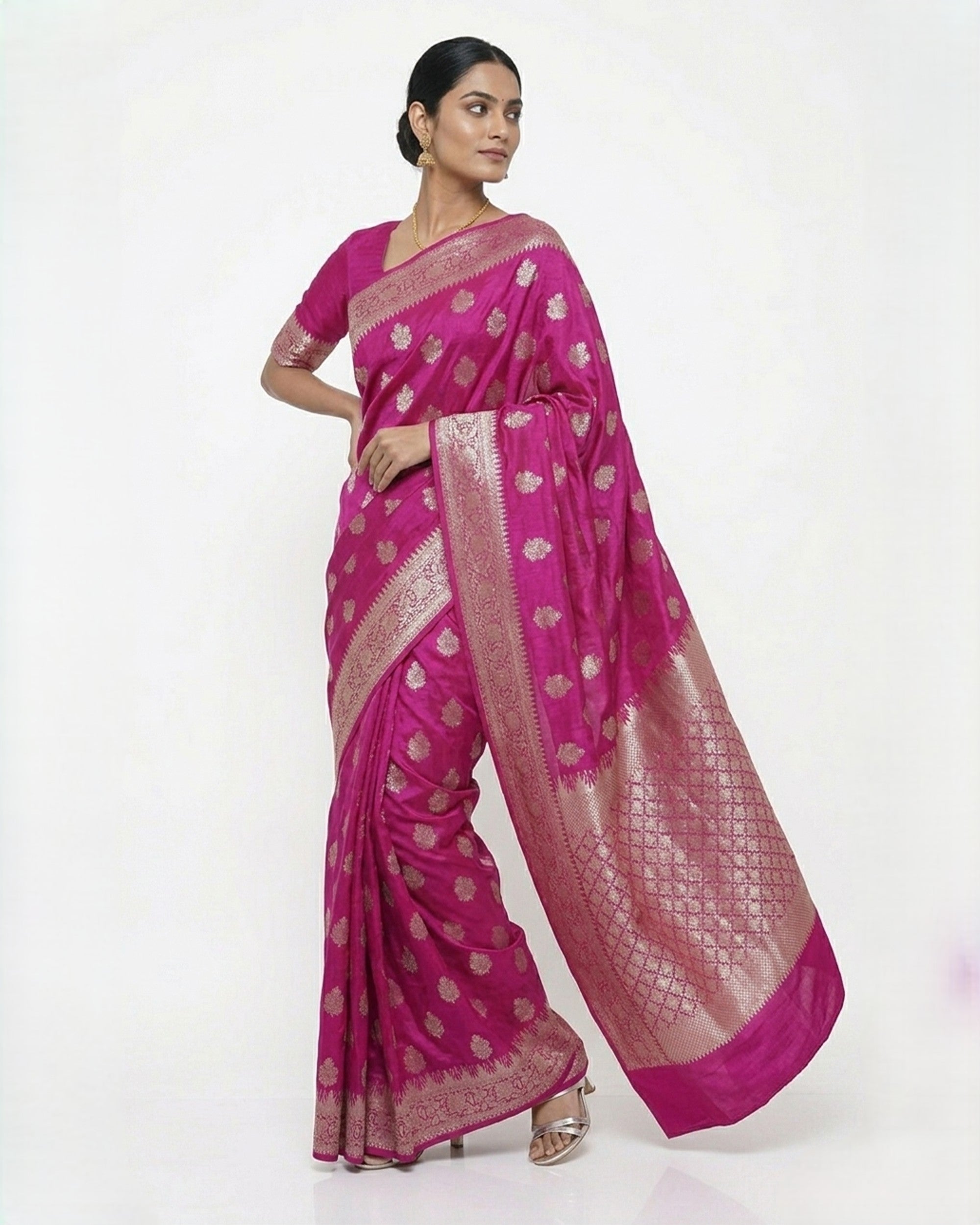 Pink & Silver-Toned Silk Blend Zari Woven Design Banarasi Saree
