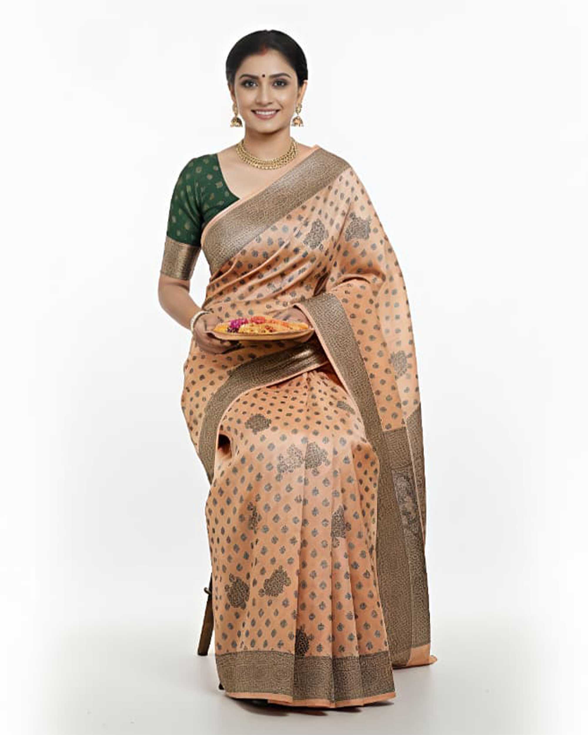 Women Peach & Bronze-Toned Zari Silk Blend Banarasi Saree with Unstitched Blouse Piece