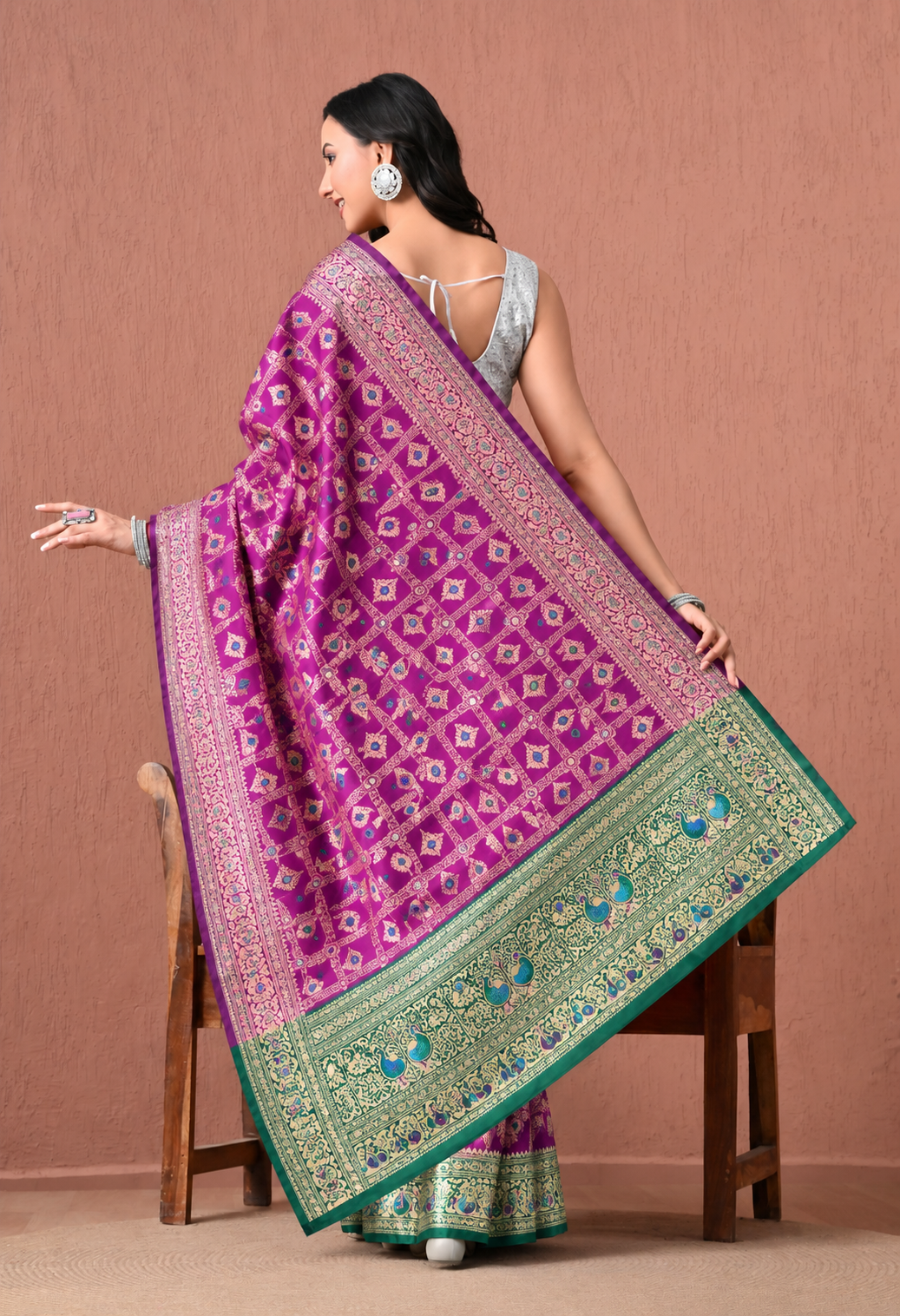 Elegant Magenta Printed Saree with Green Traditional Border & Pallu