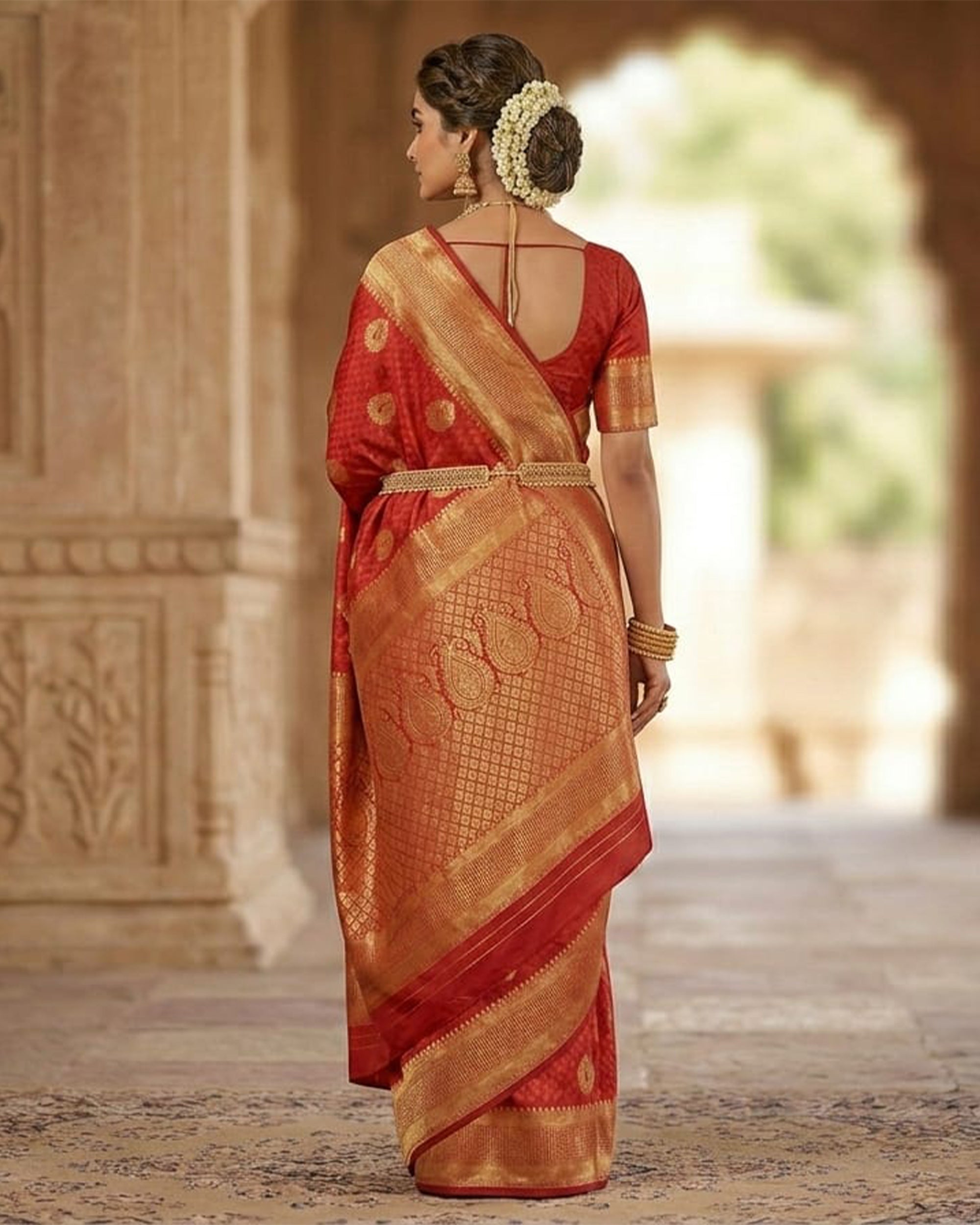 Women Red & Gold-Toned Ethnic Motifs Art Silk Kanjeevaram Saree