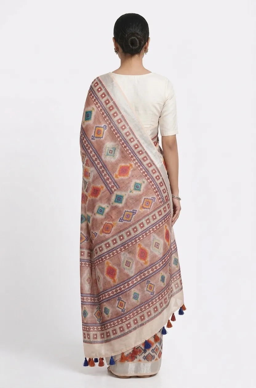 Women Beige & Mauve Geometric Ethnic Motifs Printed Pure Cotton Saree