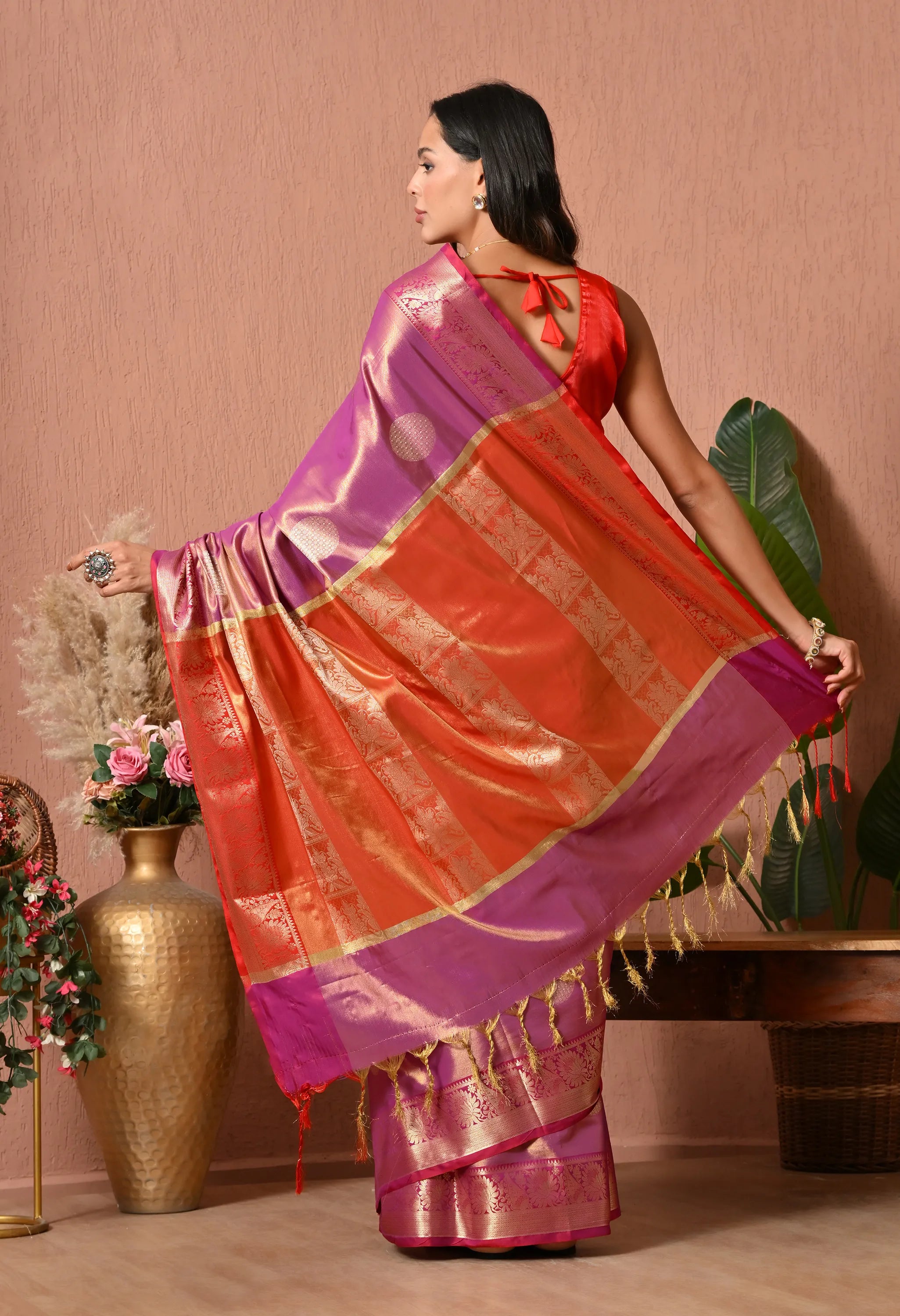 Orchid Mauve Silk Blend Saree with Multi-Colored Zari Pallu)