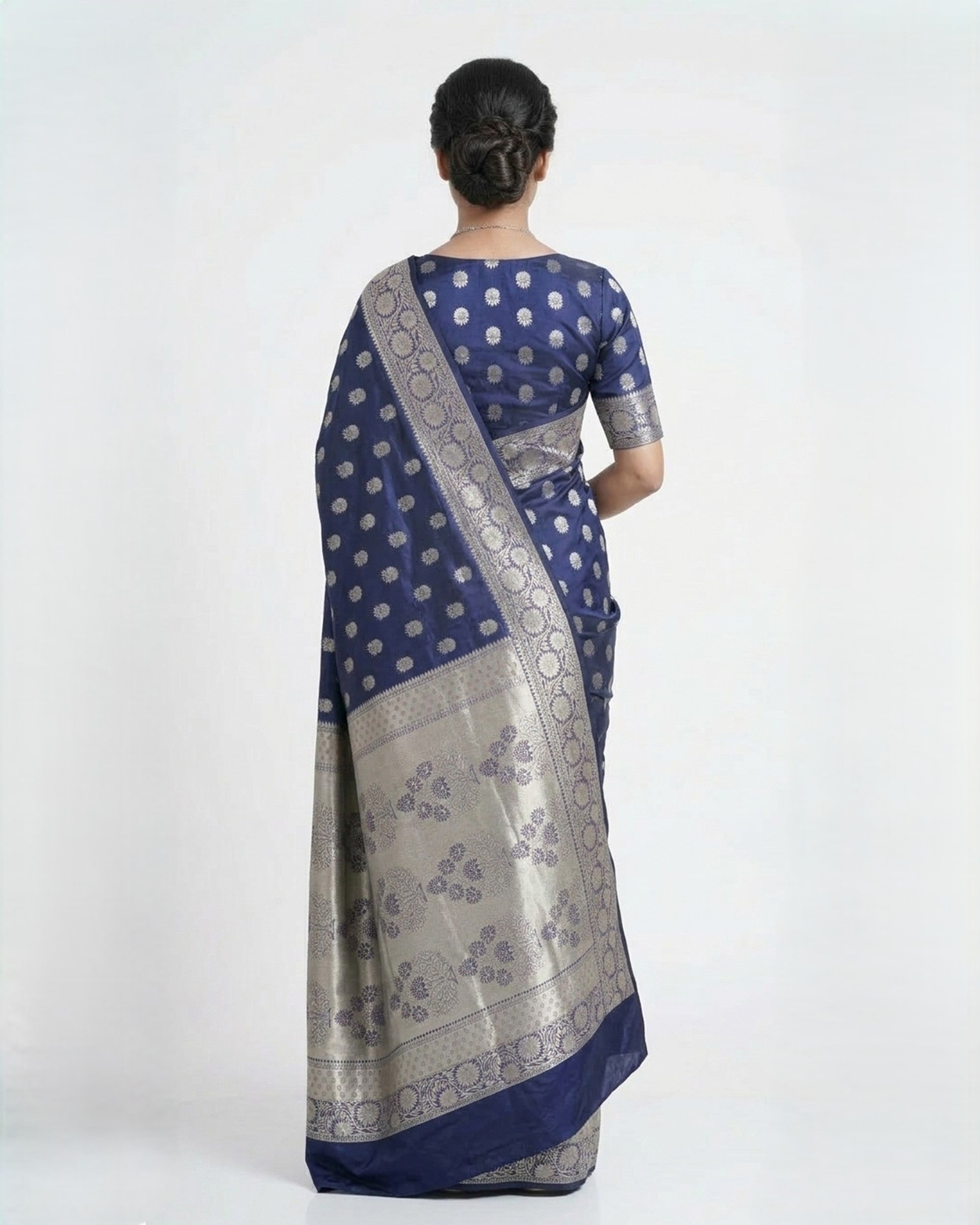 Navy Blue & Silver-Toned Floral Woven Design Zari Silk Saree