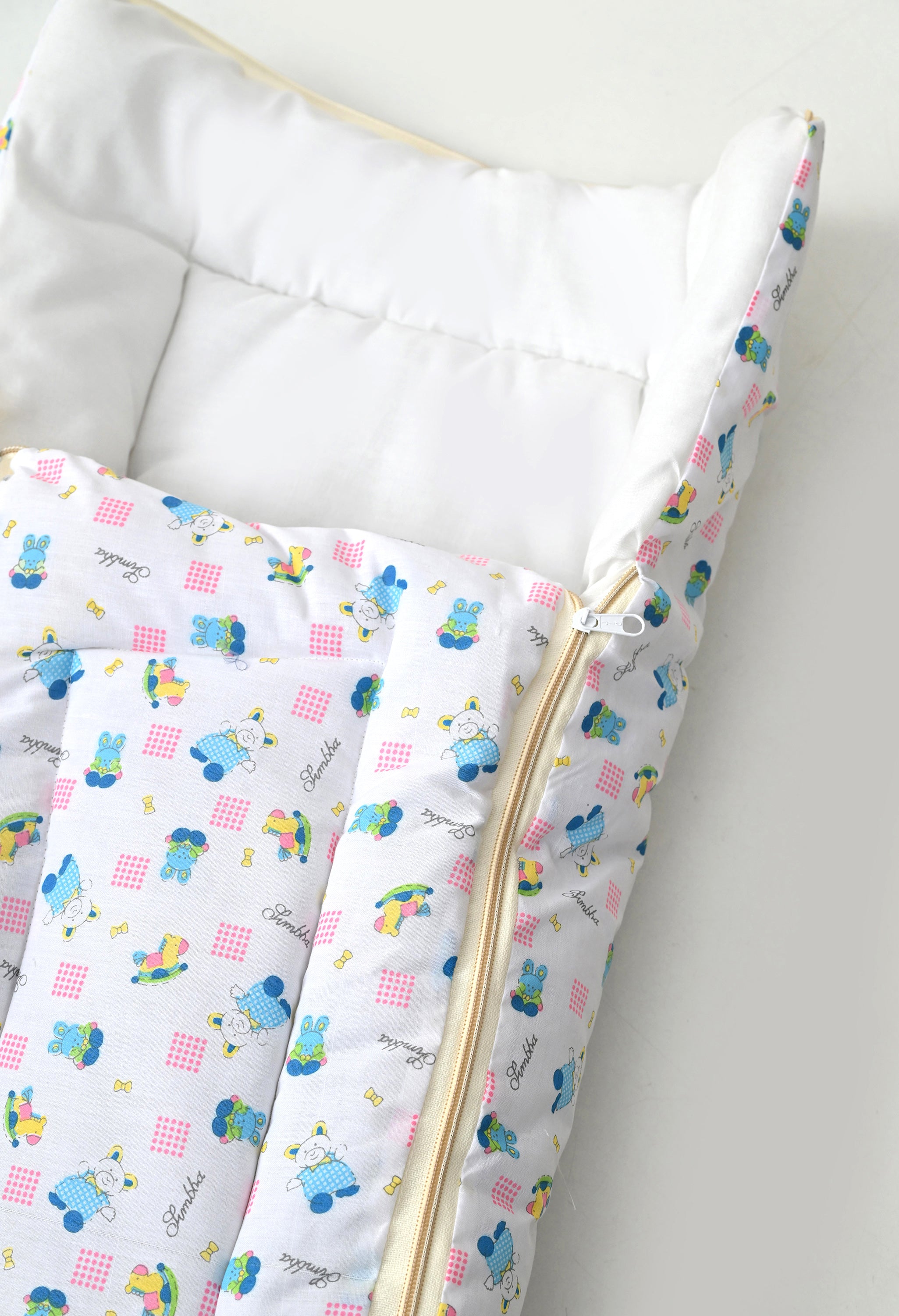Unisex 5-Piece Newborn Baby Bedding Combo Set - Printed Mattress with Mosquito Net, Sleeping Bag, and Bolsters