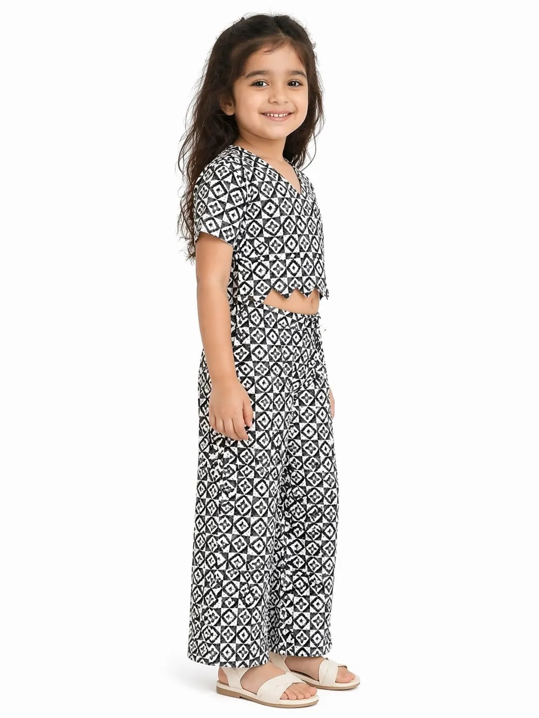Girls Black & White Pure Cotton Geometric Printed Scalloped Co-ord Set