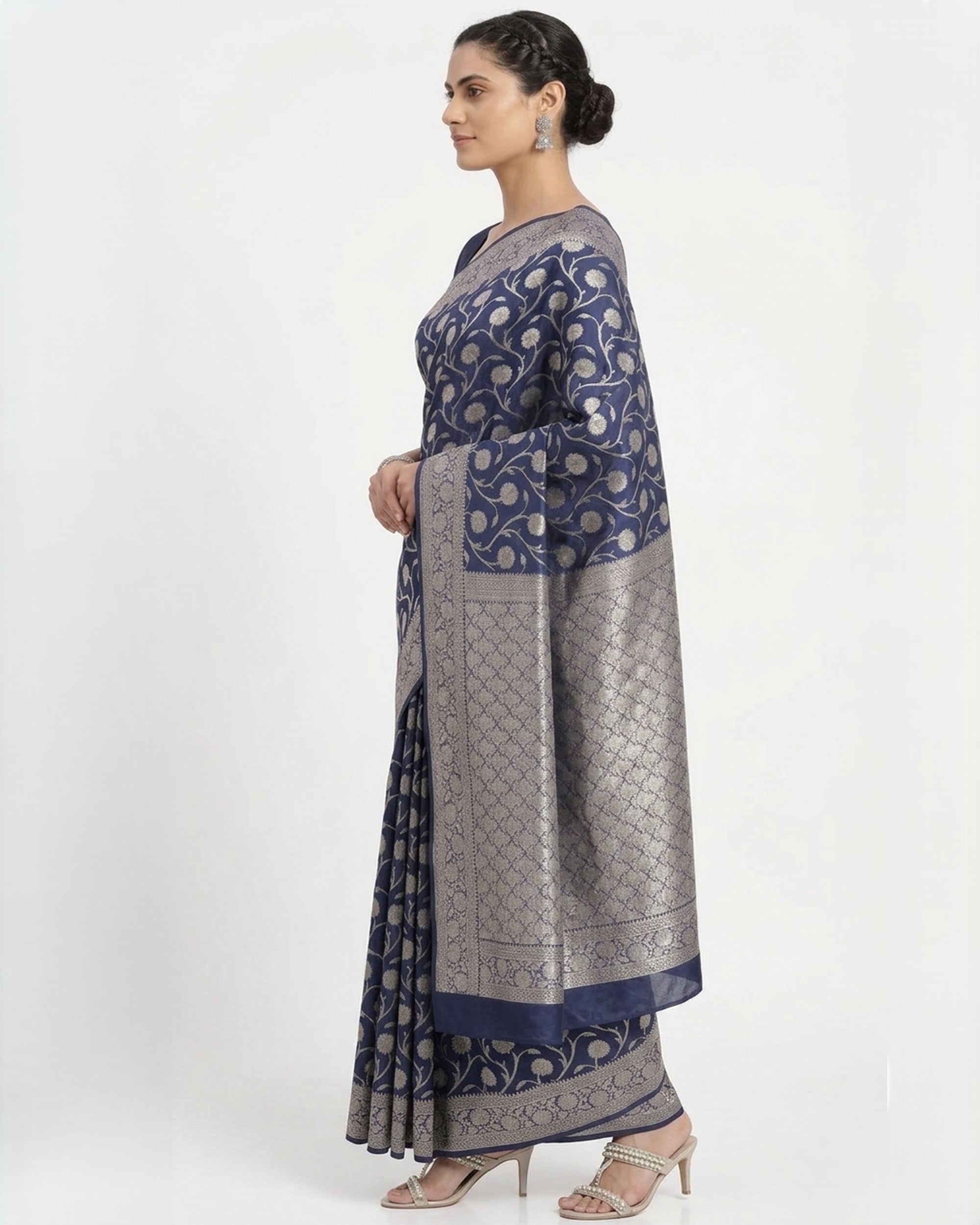 Navy Blue & Silver-Toned Silk Blend Floral Zari Woven Banarasi Saree