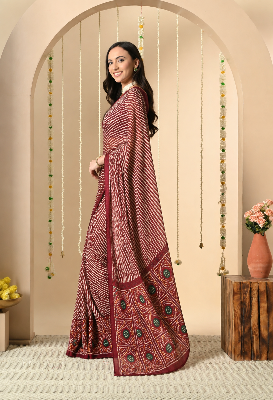 Women Maroon Printed Georgette Saree with Contrast Border