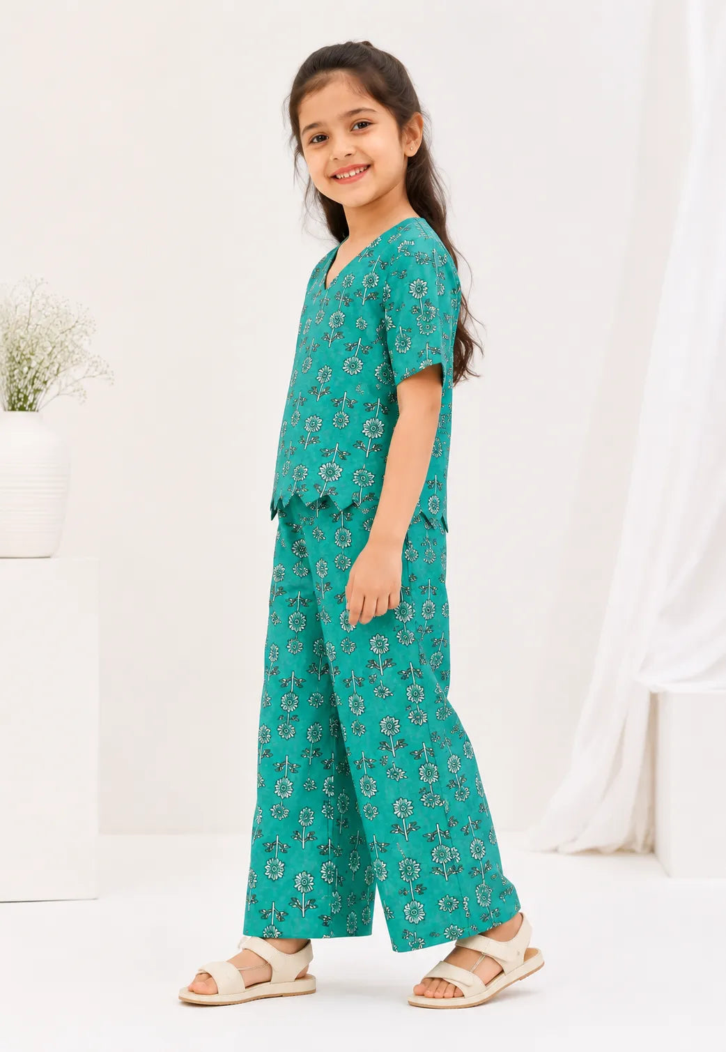 Girls Teal Green Floral Printed Co-ord Set - Scallop Hem V-Neck Top & Wide-Leg Trousers