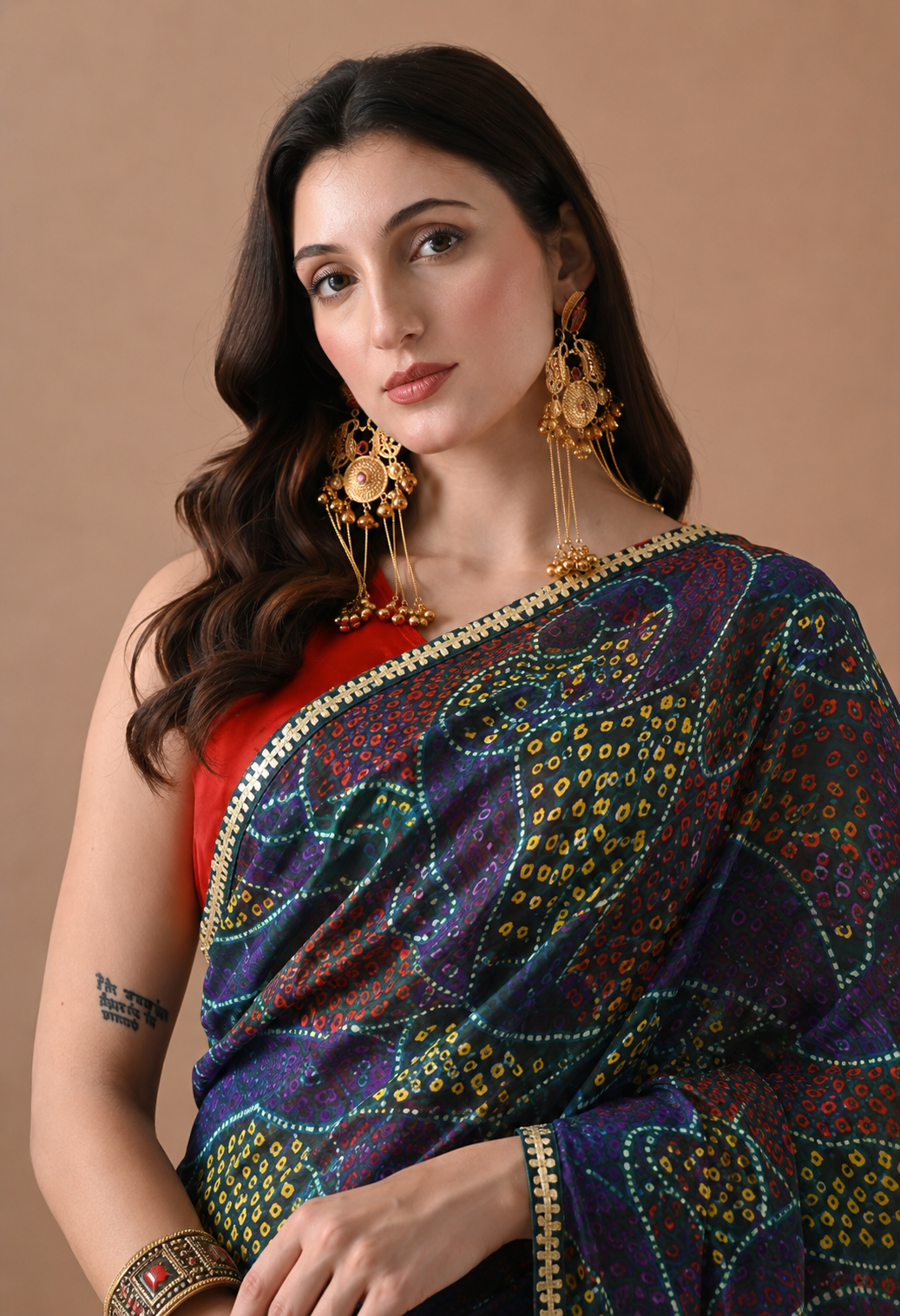 Multicolour Printed Georgette Saree with Traditional Paisley & Floral Motifs