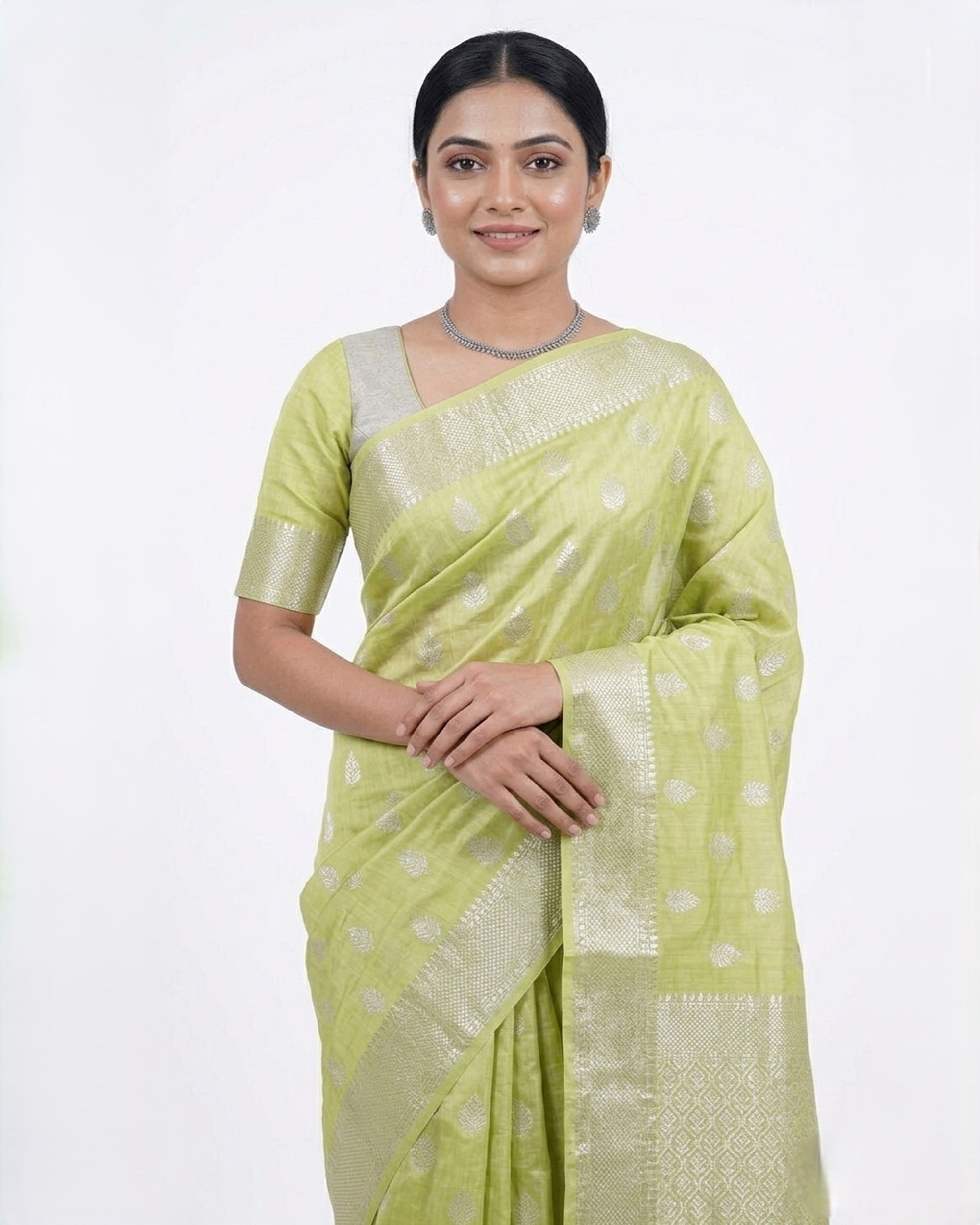 Lime Green & Silver-Toned Silk Blend Zari Woven Banarasi Saree