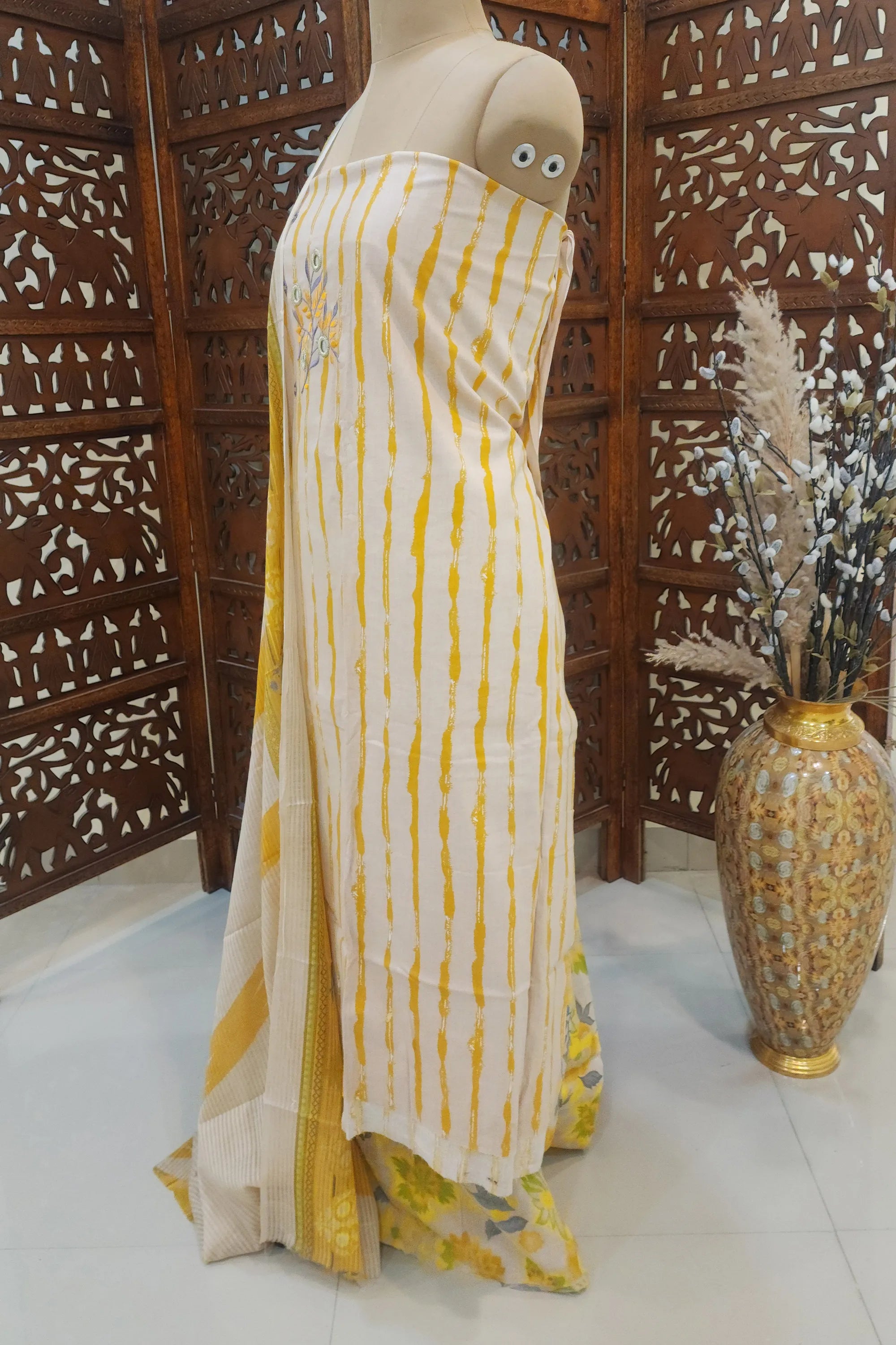 Women Off-White & Yellow Printed Unstitched Dress Material with Mirror Work