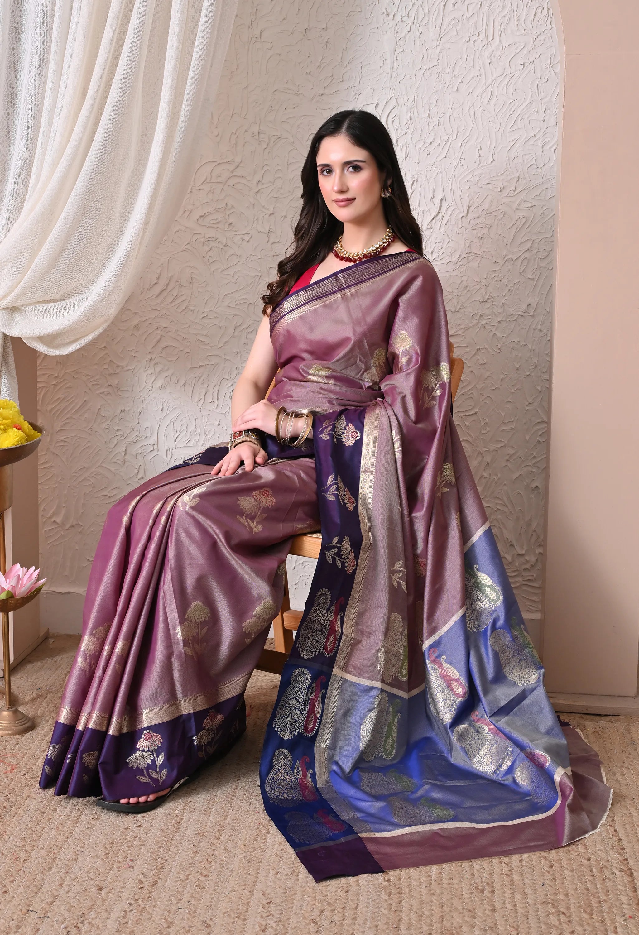 Elegant Mauve and Deep Purple Silk Blend Saree with Traditional Zari Motifs