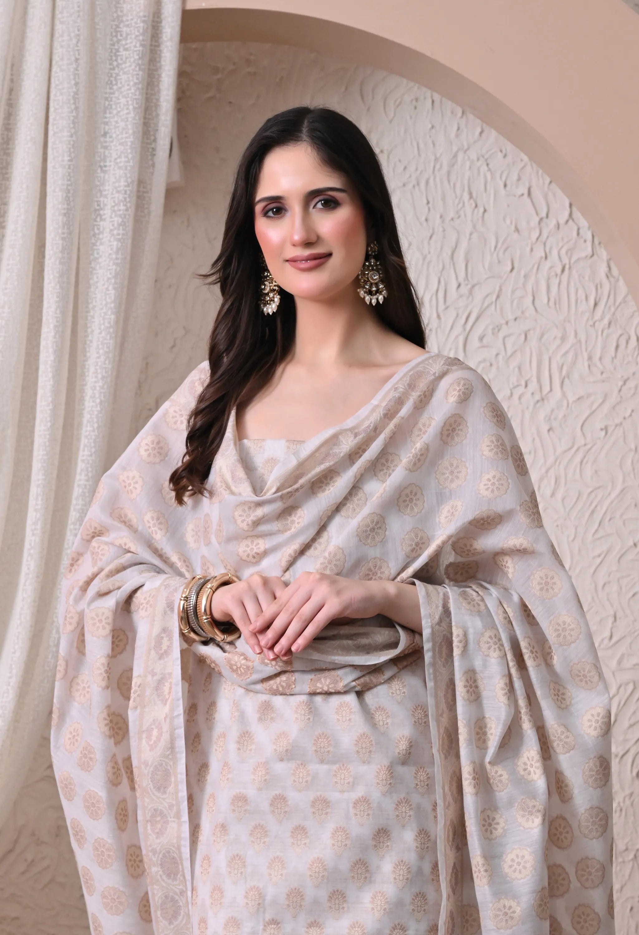 Elegant Off-White and Gold Woven Silk Unstitched Salwar Suit Material with Banarasi Style Dupatta