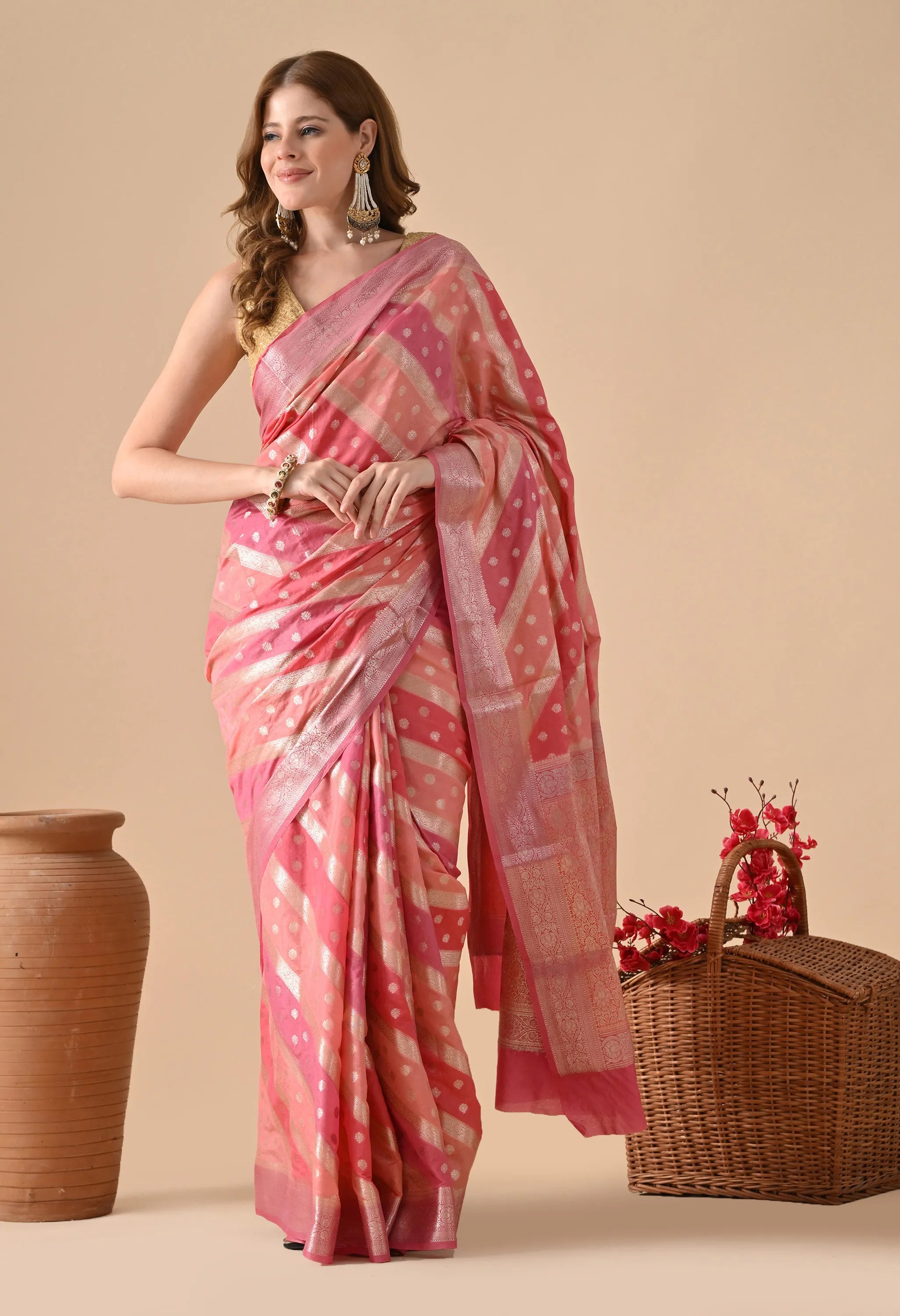 Banarasi rangkat Peach Silk Saree