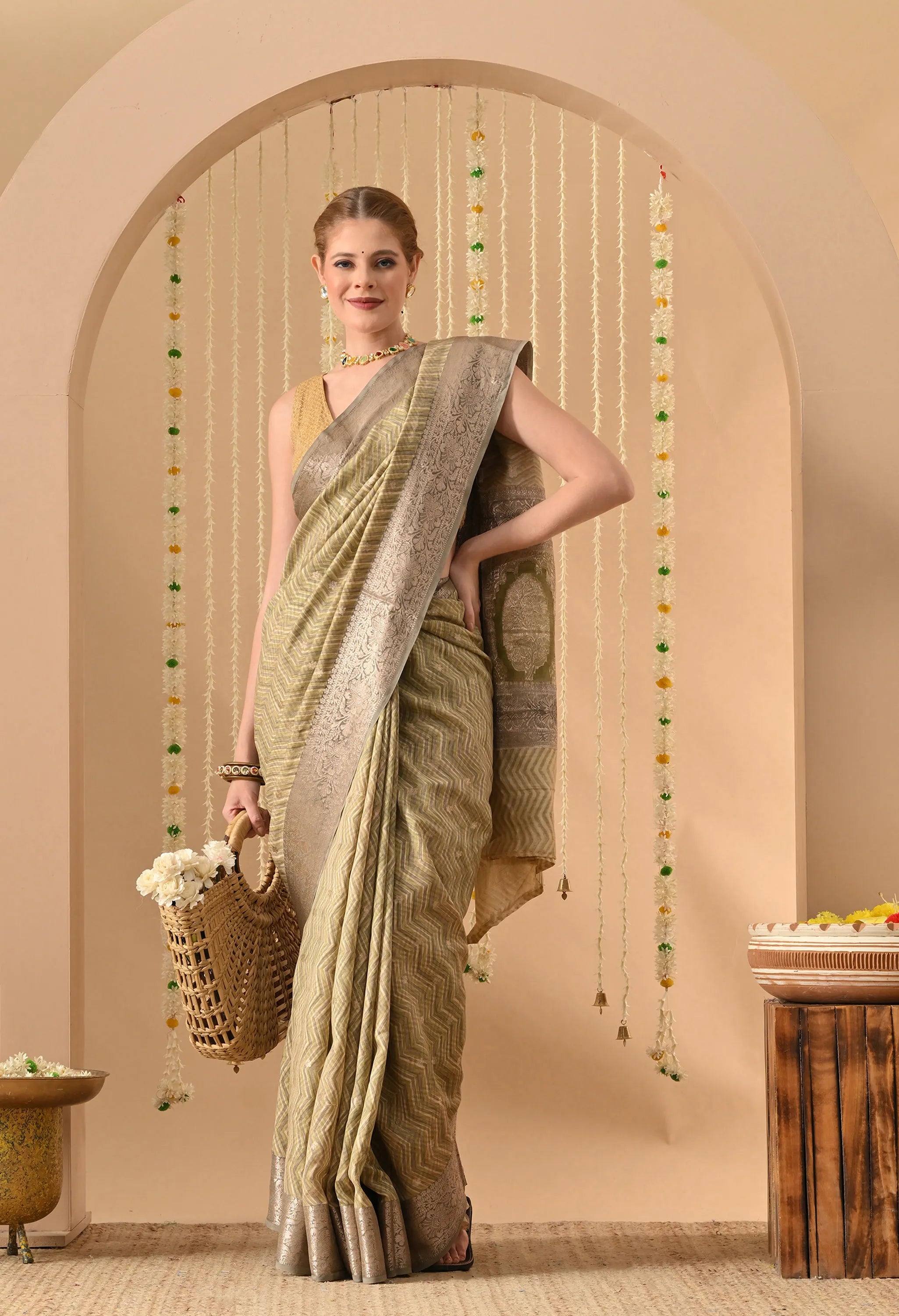 Best Silk Sareewith Zari Weave