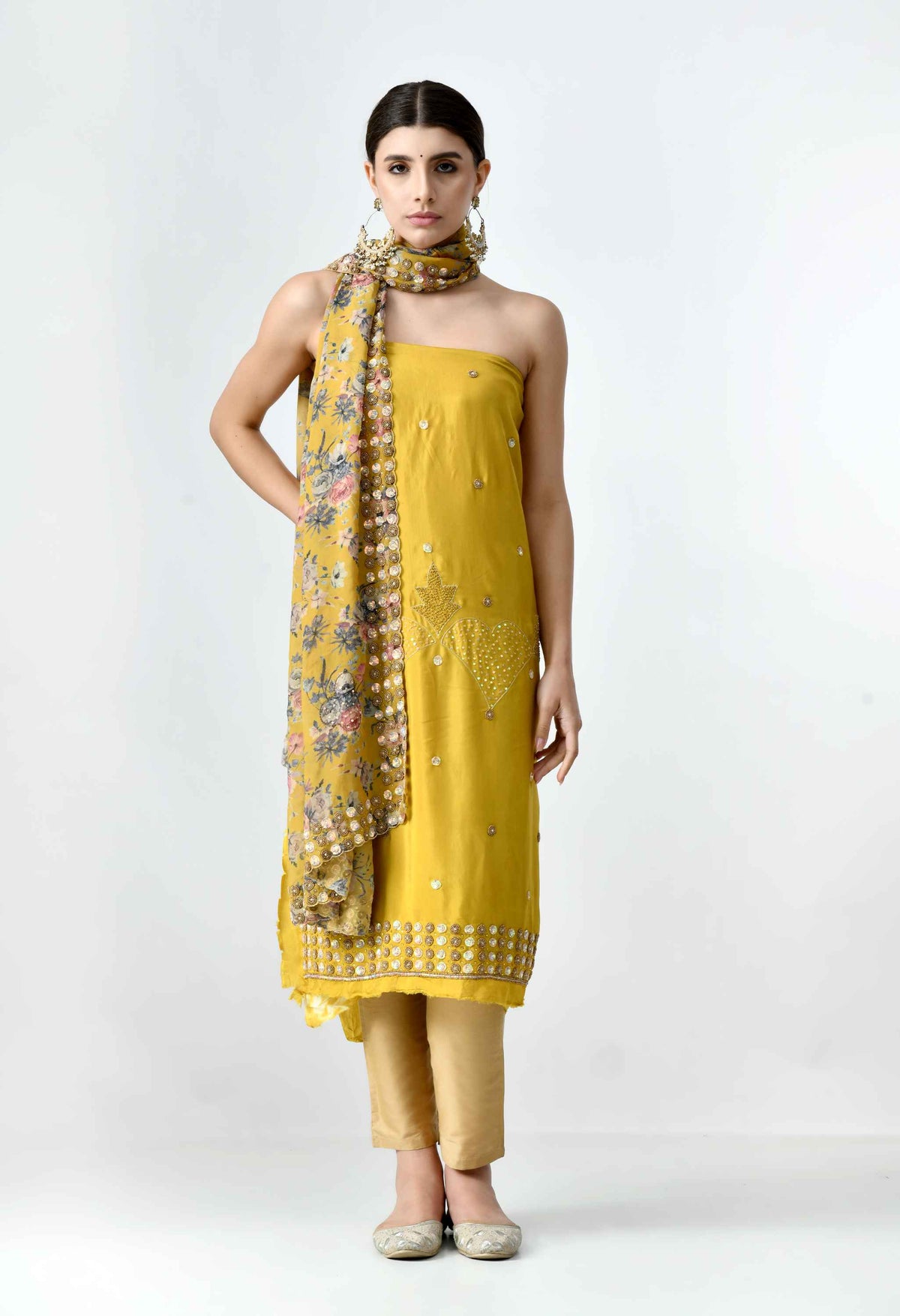 Crepe Women Suits Party Wear 