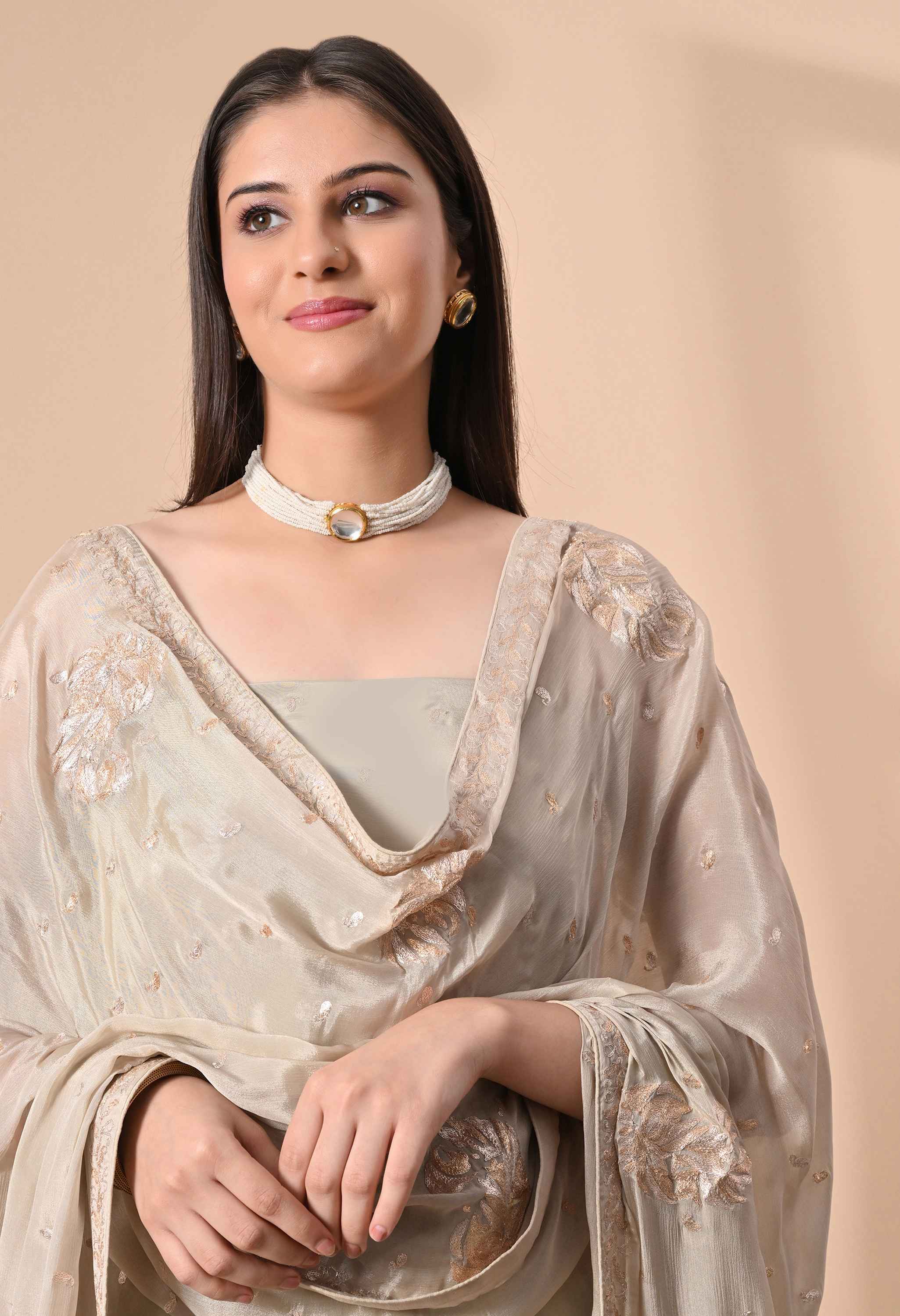 Crepe Suit Set with Handwork