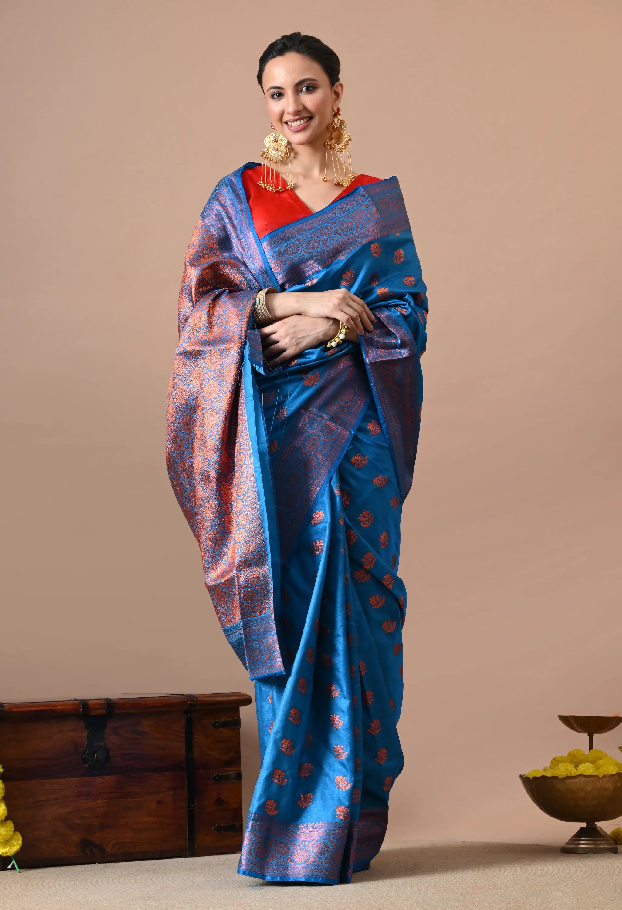Ethnic Motifs Woven Design Zari Silk Blend Saree