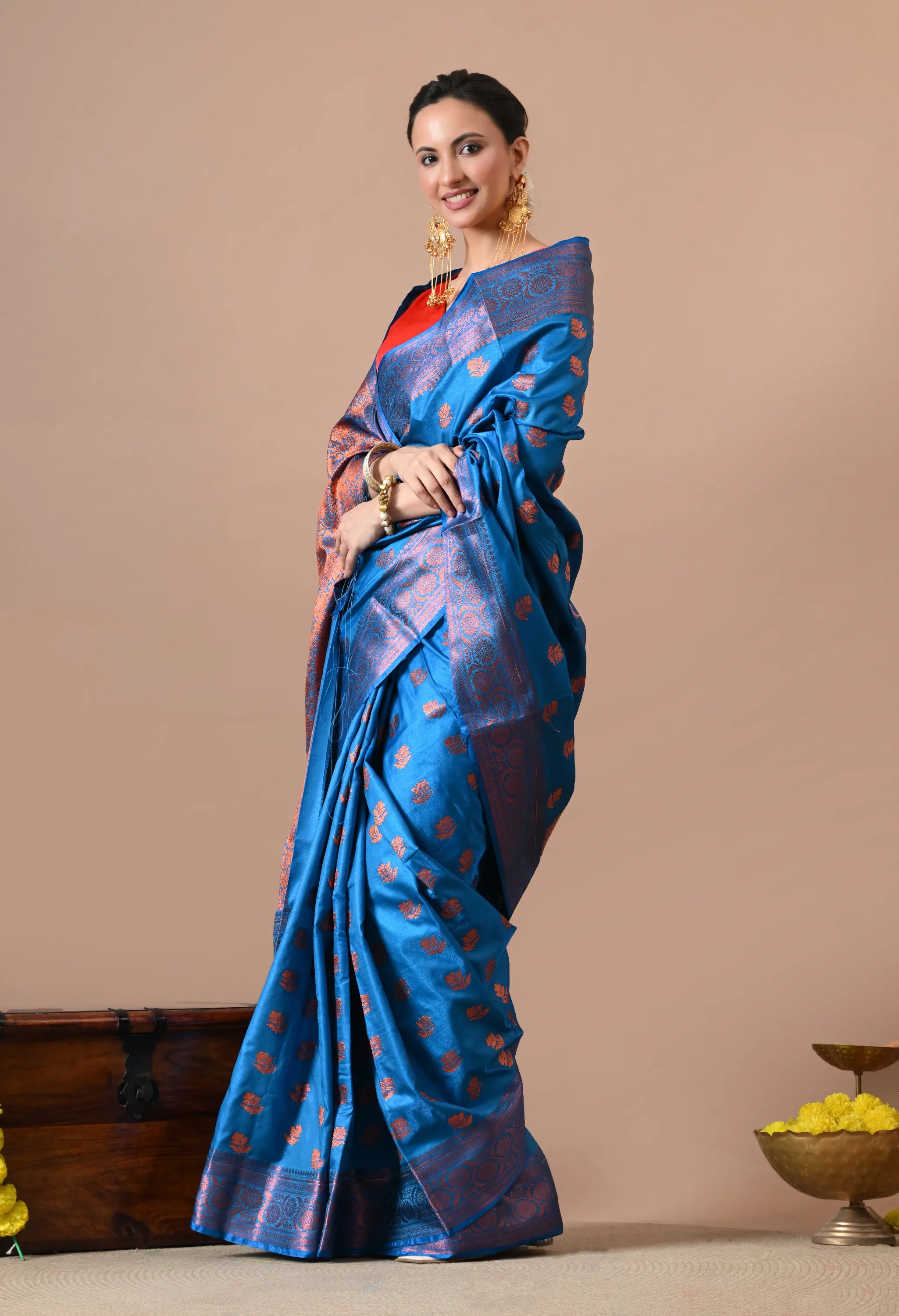 Ethnic Motifs Woven Design Zari Silk Blend Saree