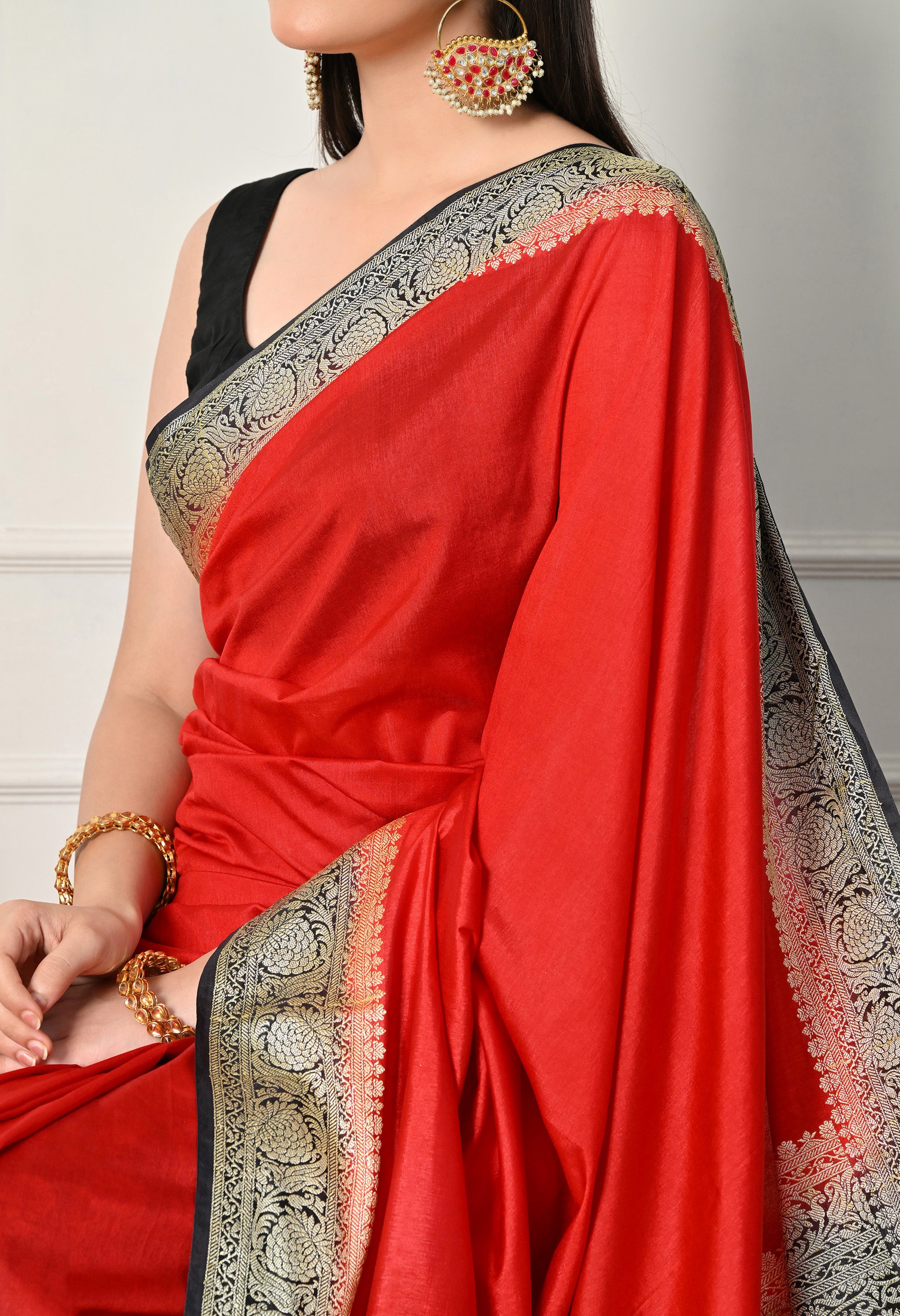 The Weavers Shop By Raavi Banarasi Silk Saree - Brunt Red