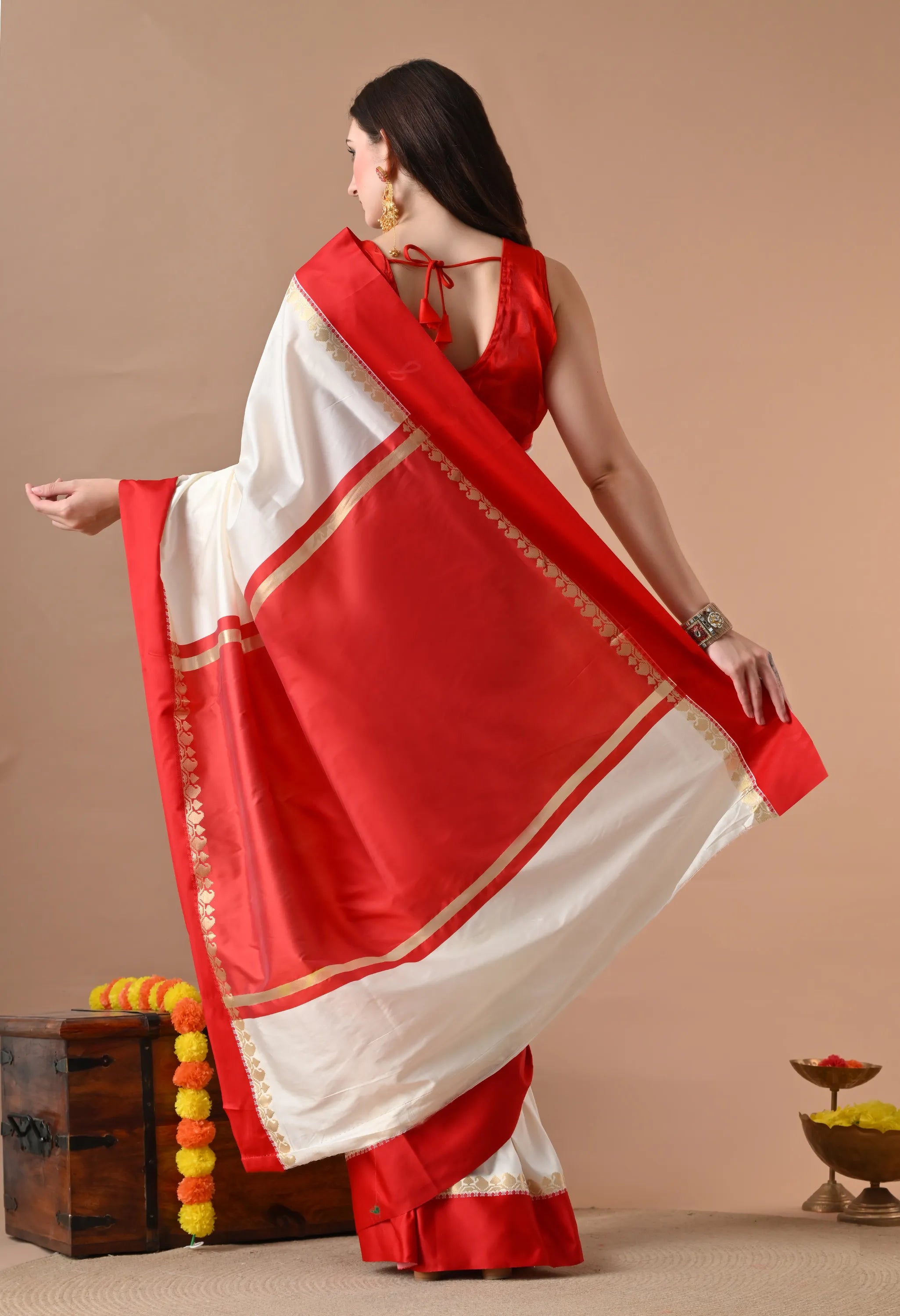 Elegant Ivory & Red Silk Blend Saree with Zari Border