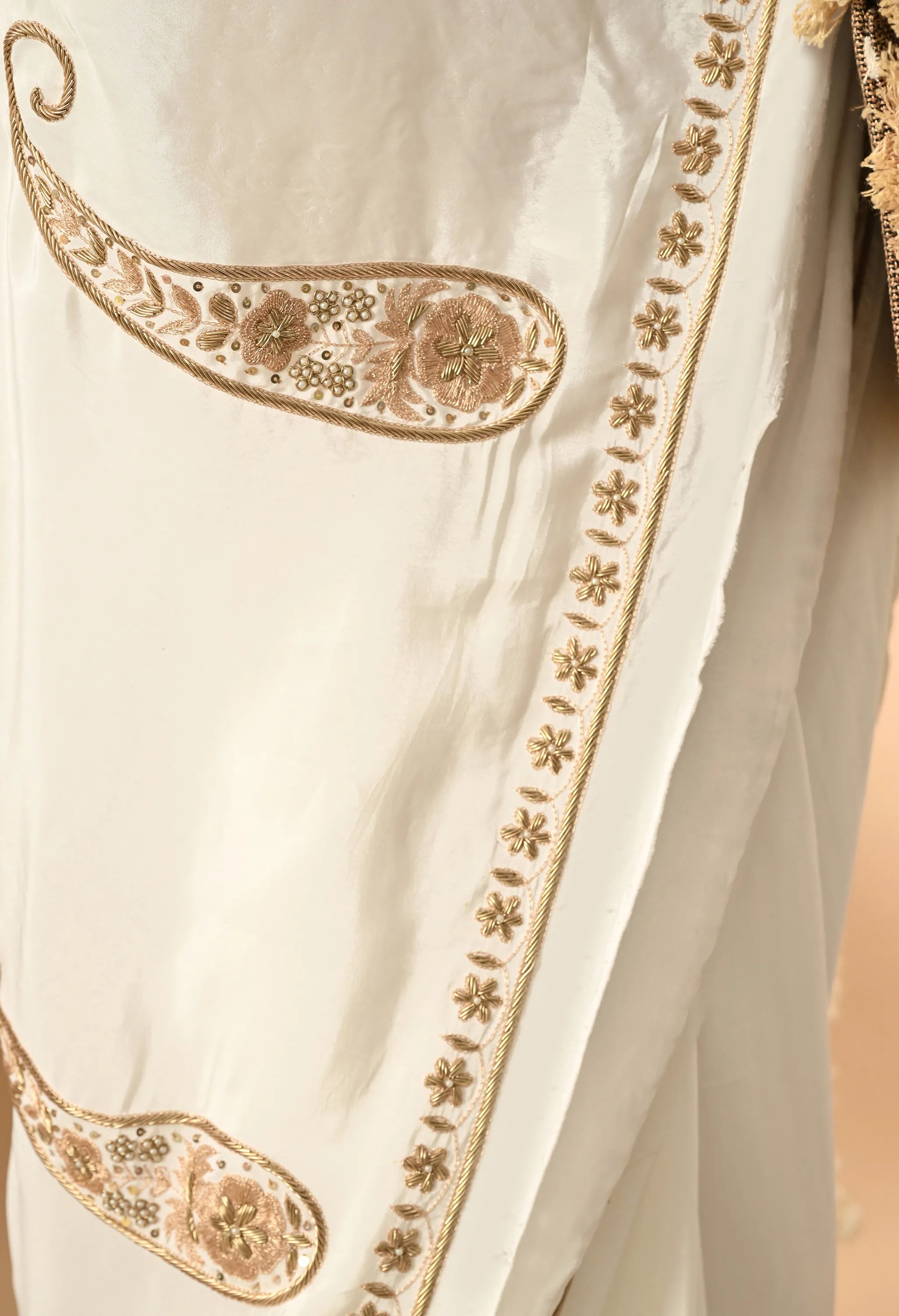Best Designer Handmade White Crepe Saree