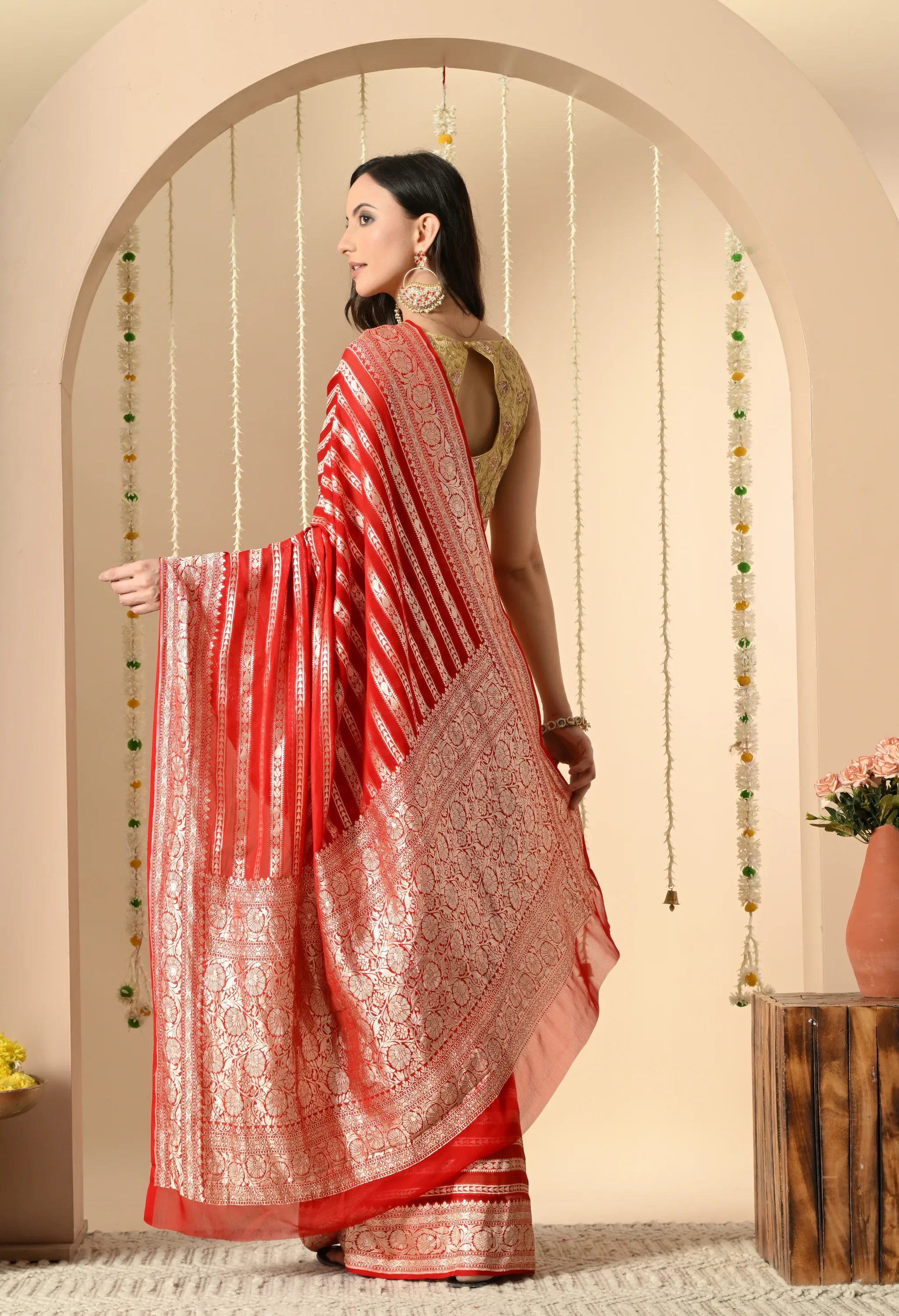 Handloom zari sarees for women
