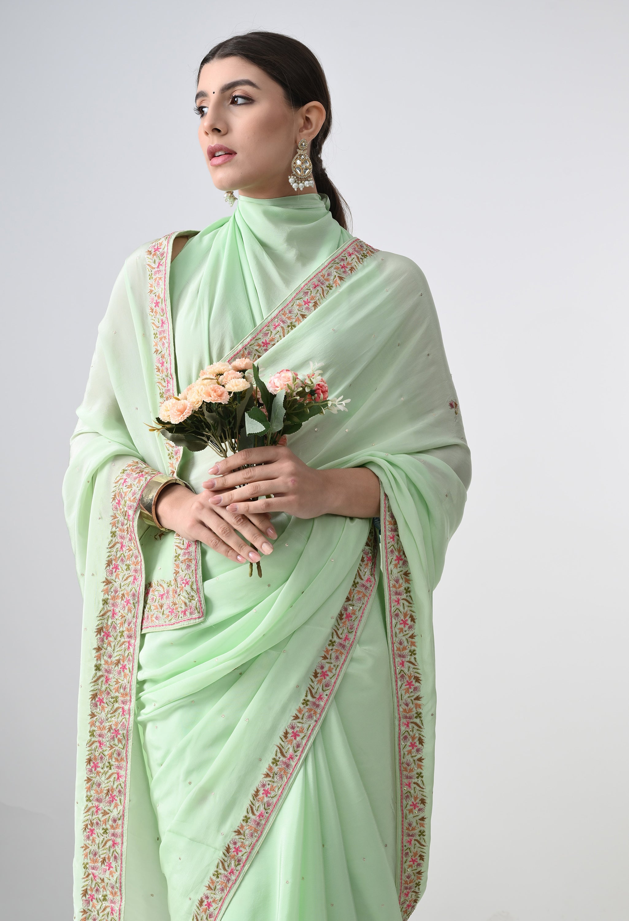 Best Handwork Crepe Saree