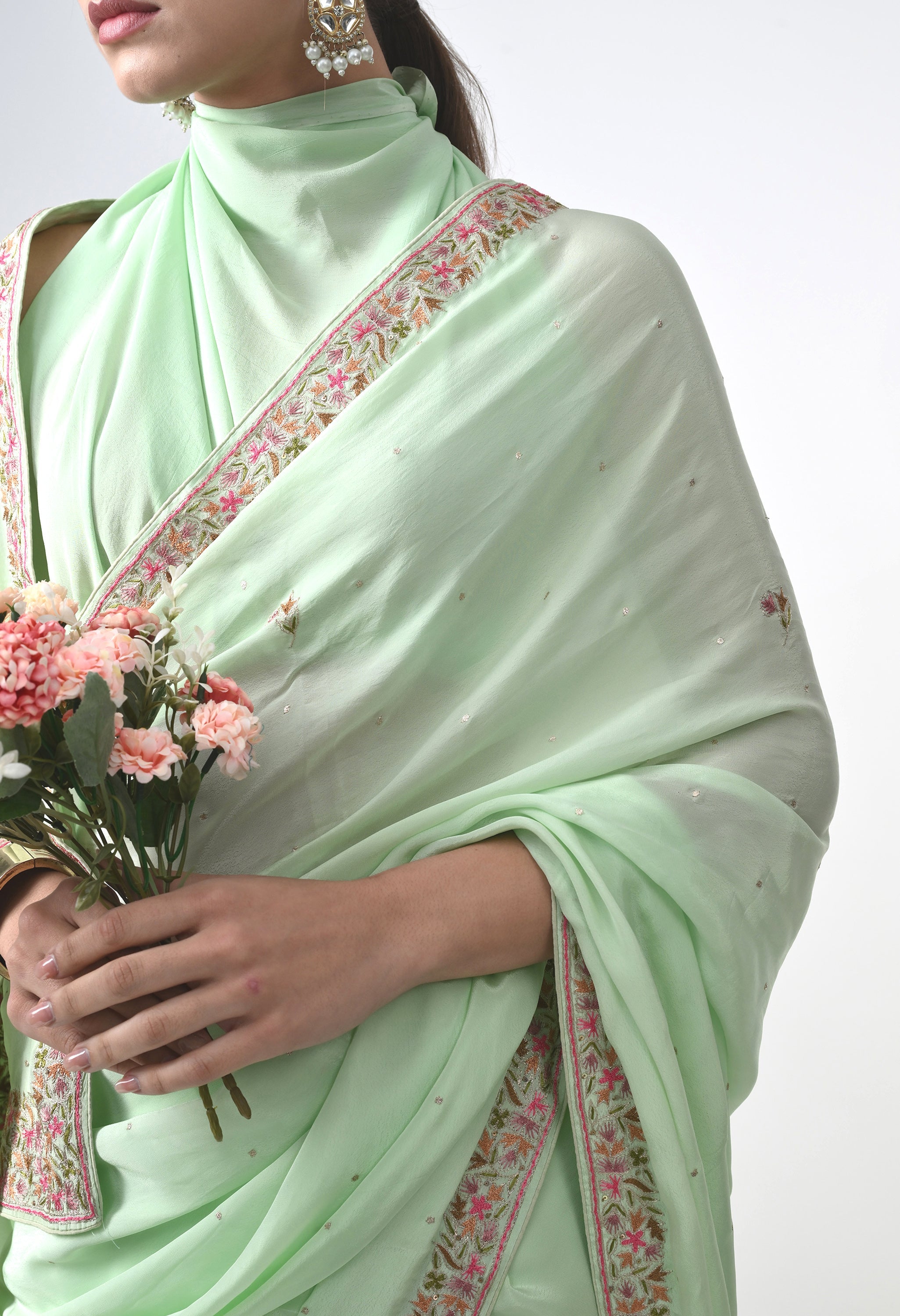 Hand Embroidered crepe saree 