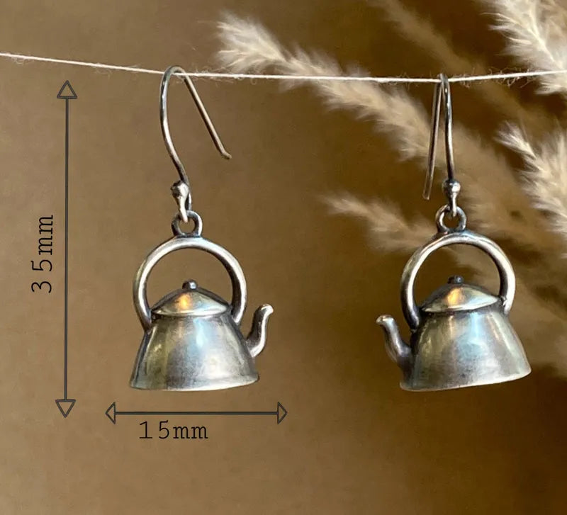 Sterling silver stud earrings India