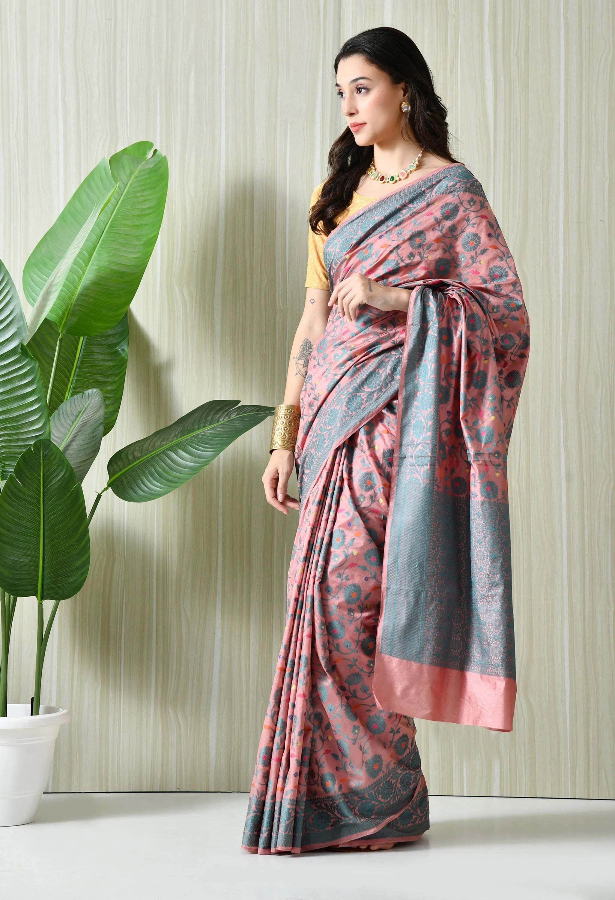 silk saree with zari border