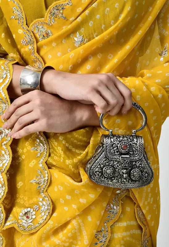 Chinon chiffon saree