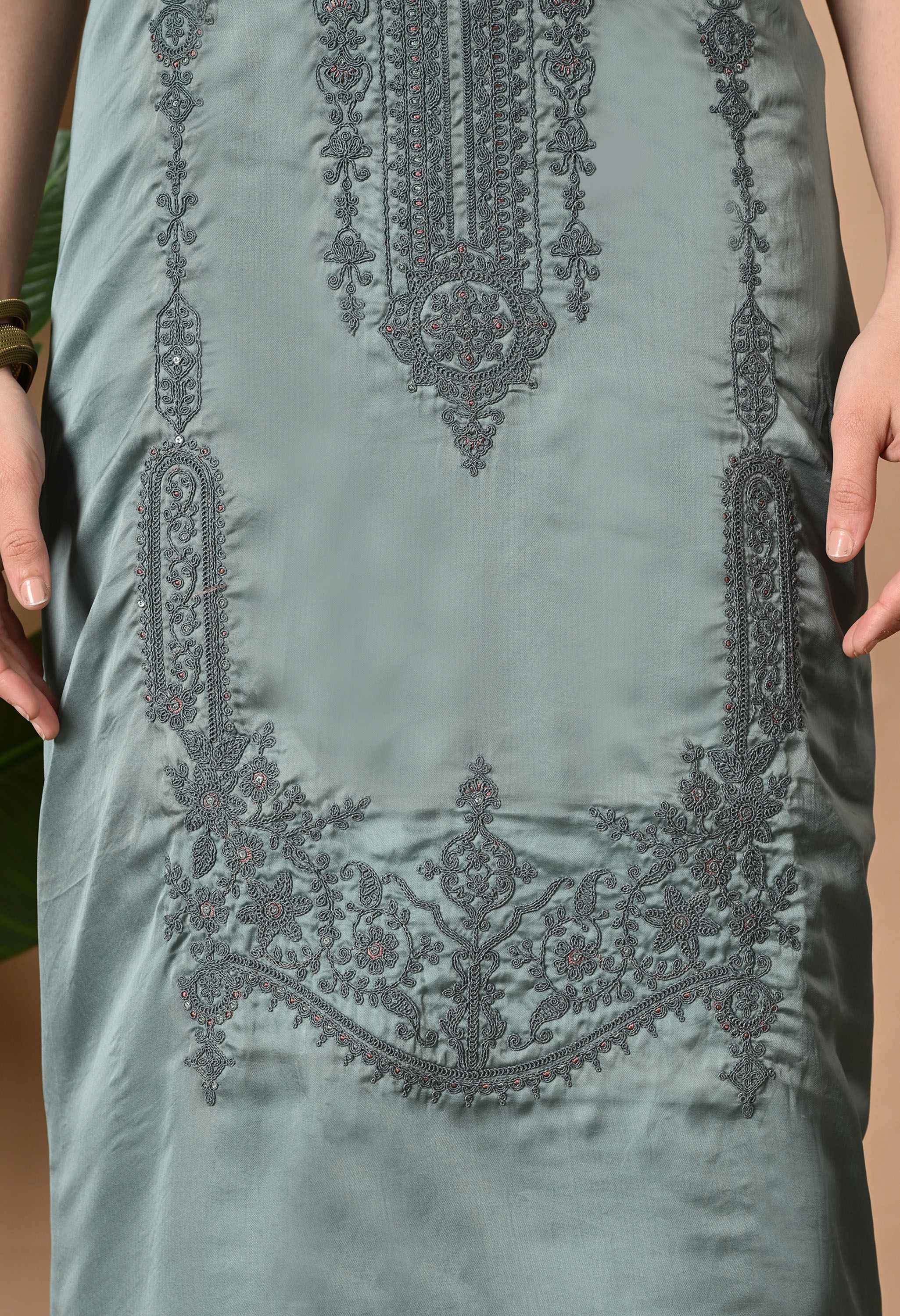 Organza satin embroidery