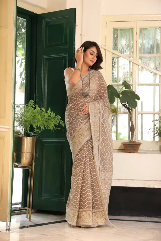 latest cotton saree designs 2025