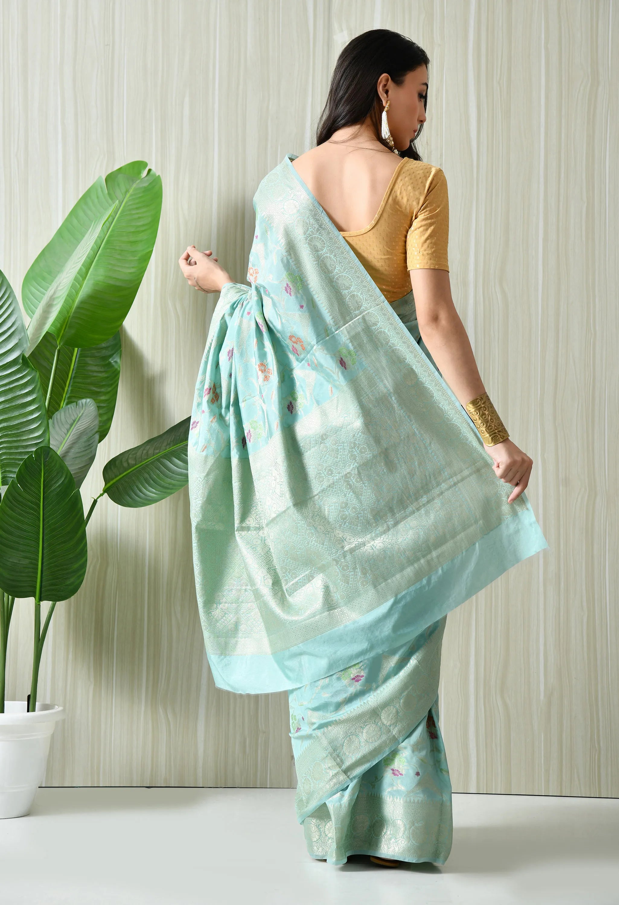 festive ethnic wear for women