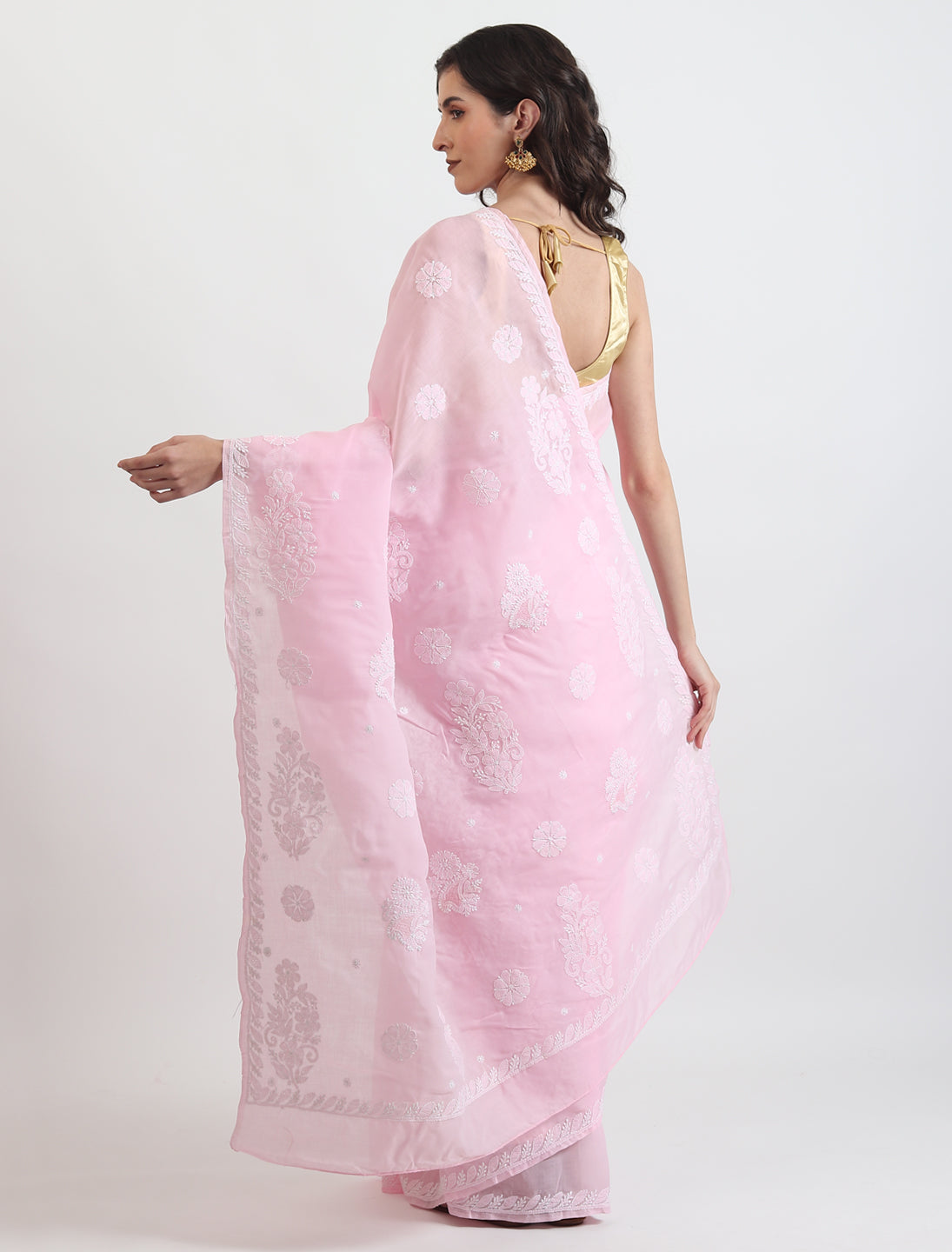 best rakhi gift saree for sister
