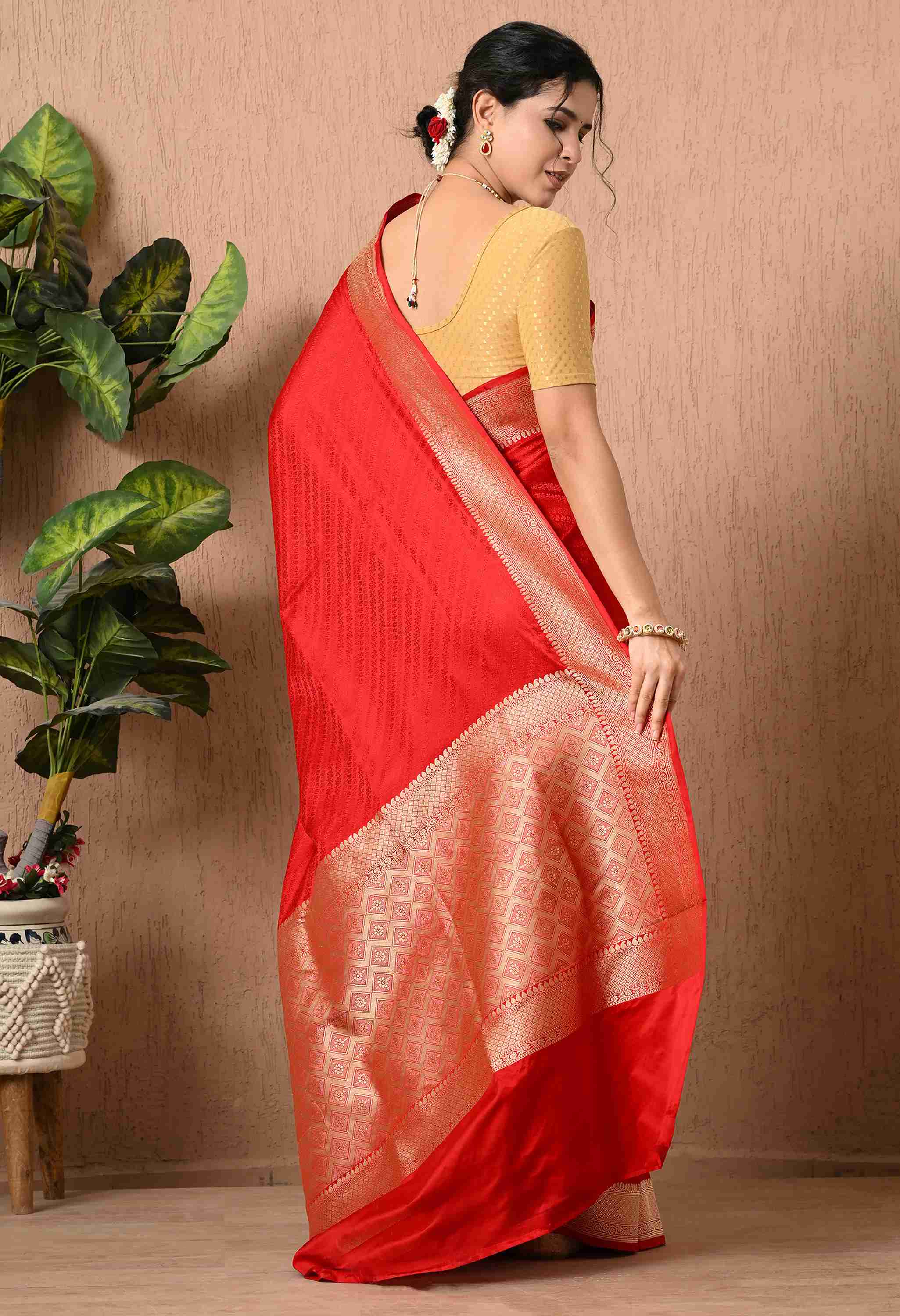 Handloom sarees festive wear