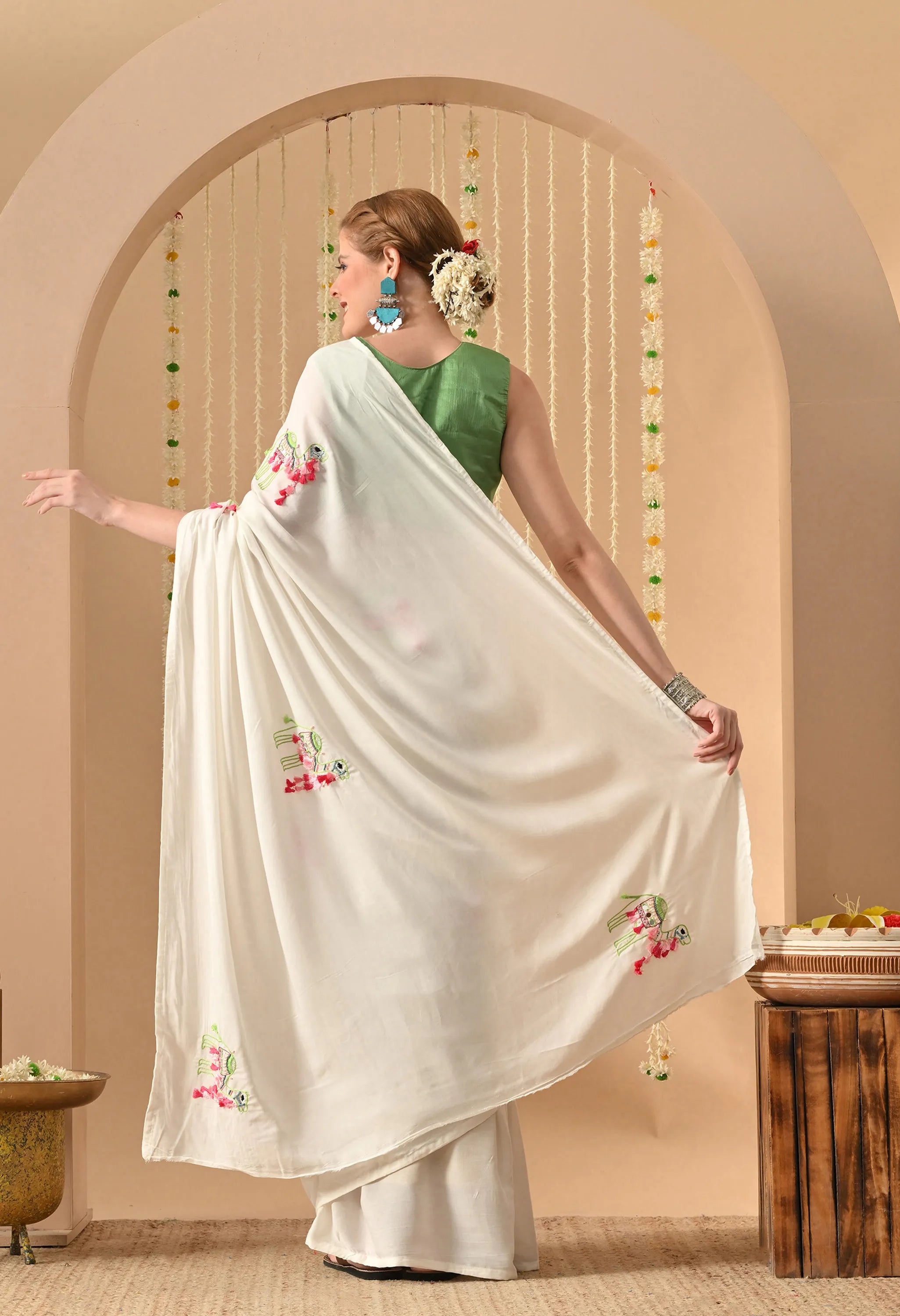 mul cotton white sari with hand embroidery work