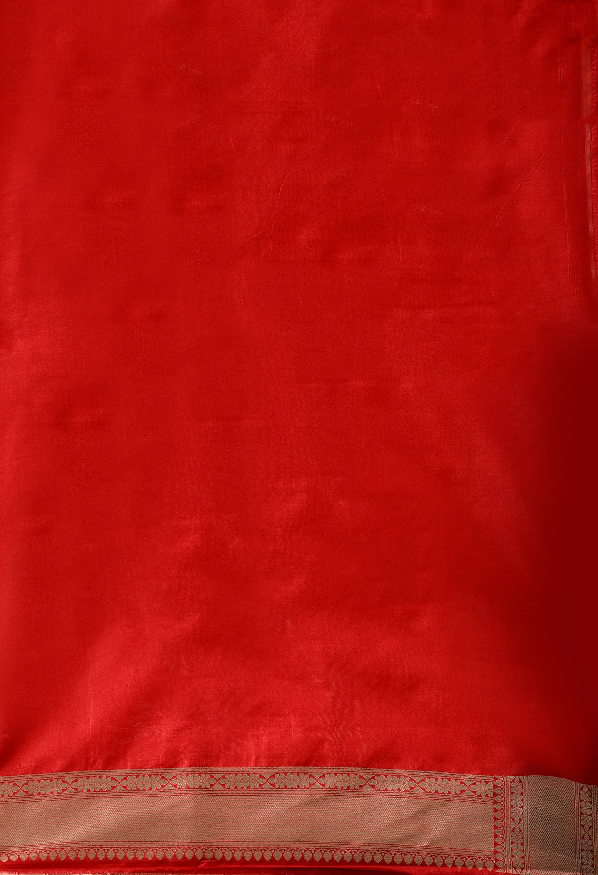 An eighty cm pure kataan silk red blouse piece with zari work 