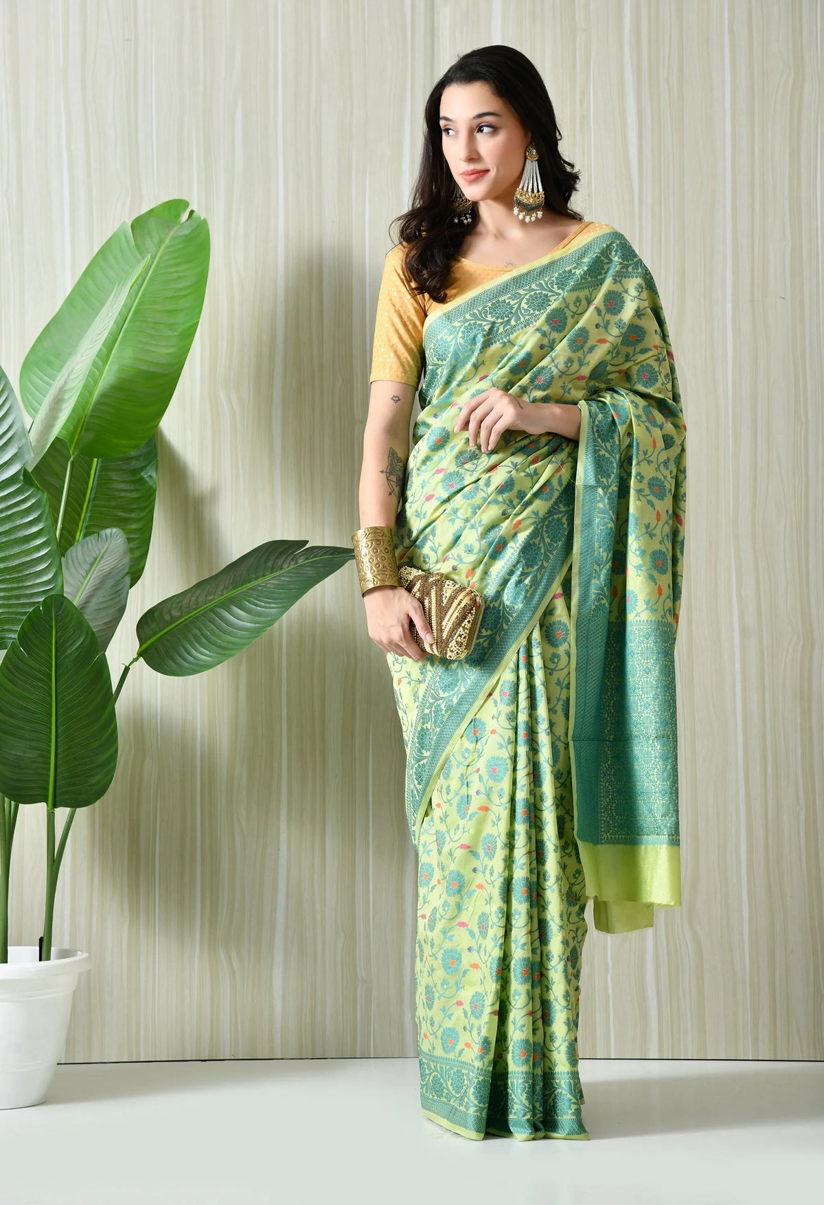 Best rakhi gifts for sister 2025 green silk saree