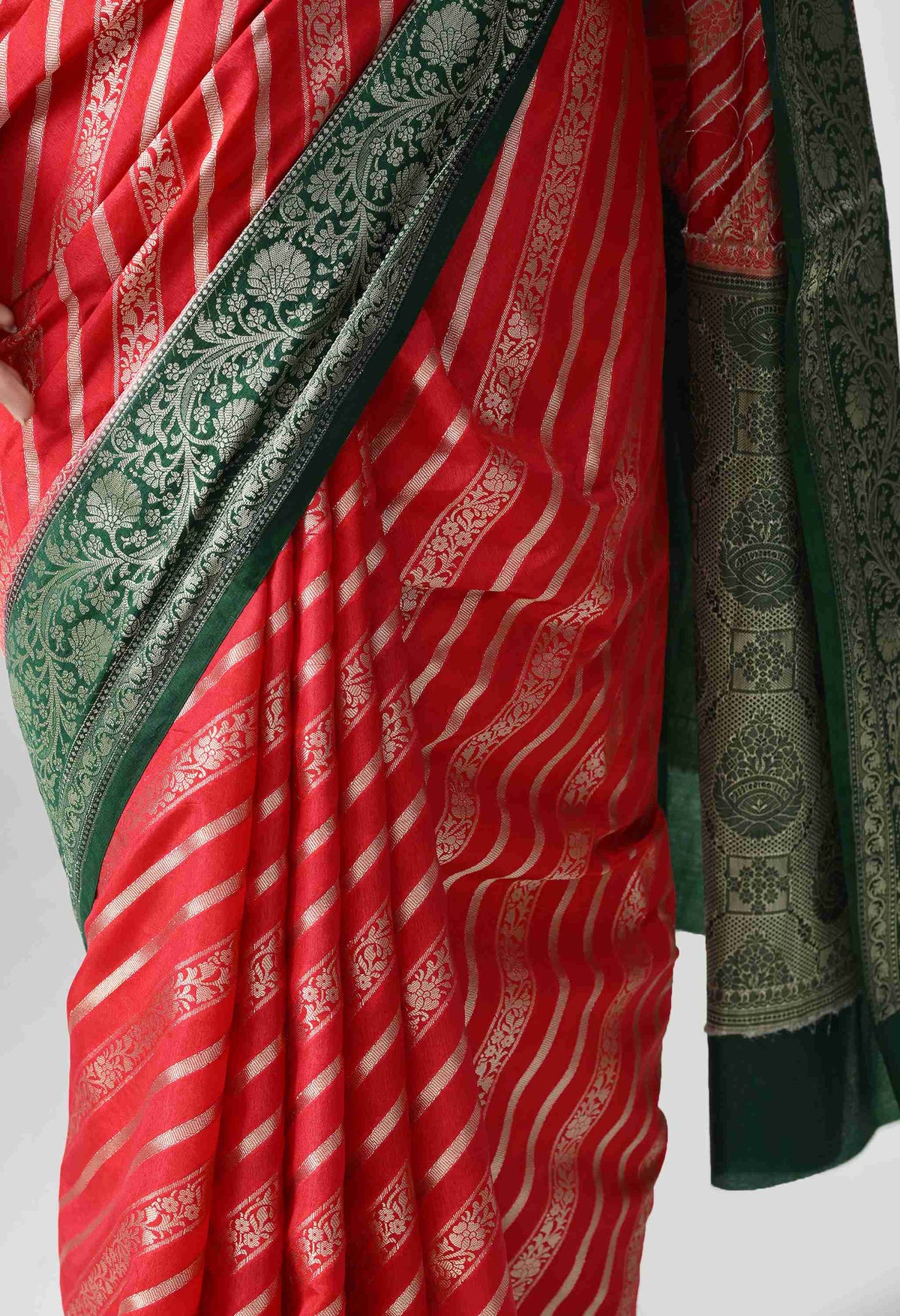 Latest rakhi red and green saree collection