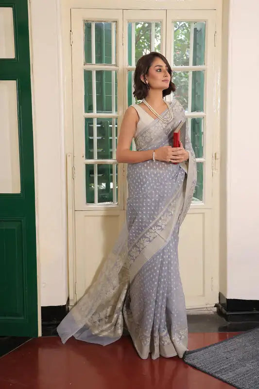 soft cotton sarees with blouse